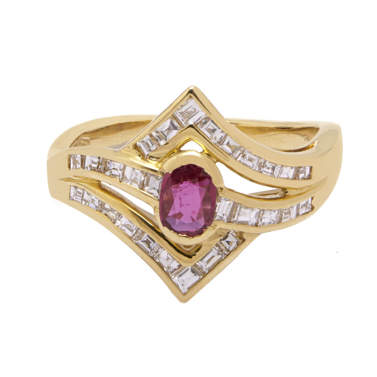Anello in oro giallo con rubino 0,40ct e diamanti taglio baguette 1,12ct tot