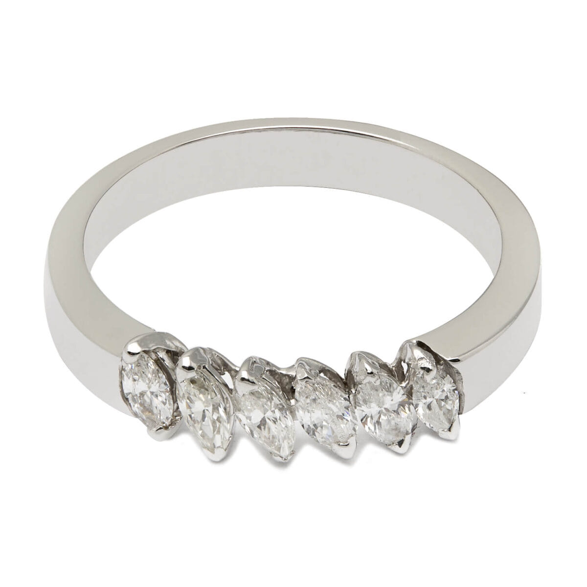 Anello veretta in oro bianco con diamanti marquise 0,90ct