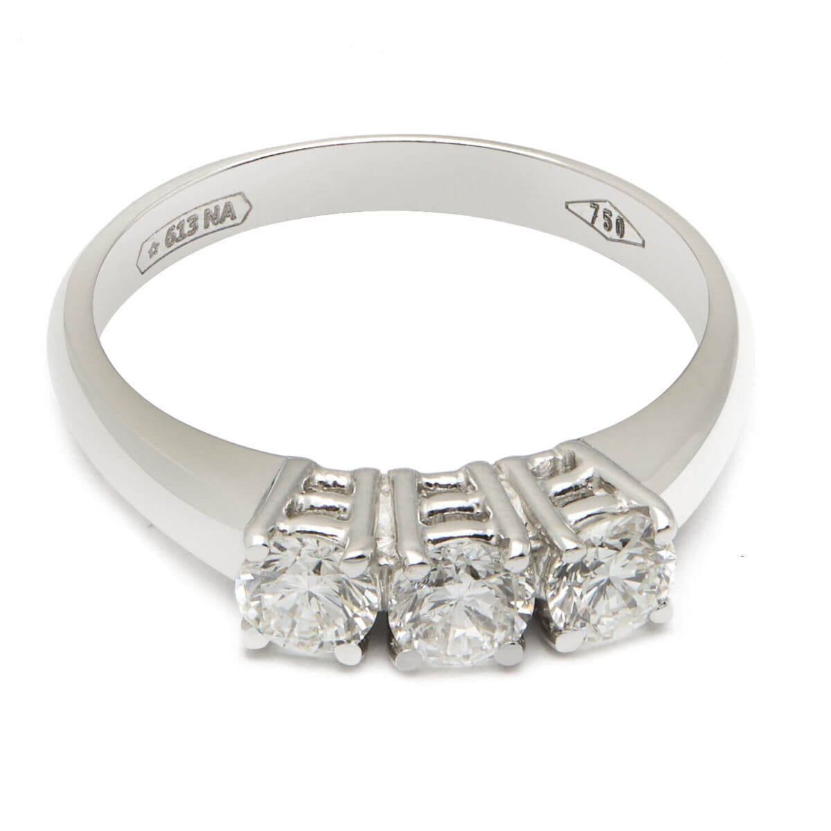 Anello trilogy in oro bianco e diamanti