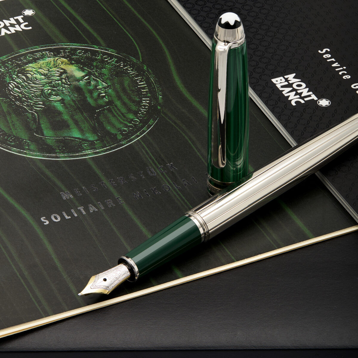 Penna Montblanc stilografica Meisterstuck solitaire Nikolai I malachite placcata platino