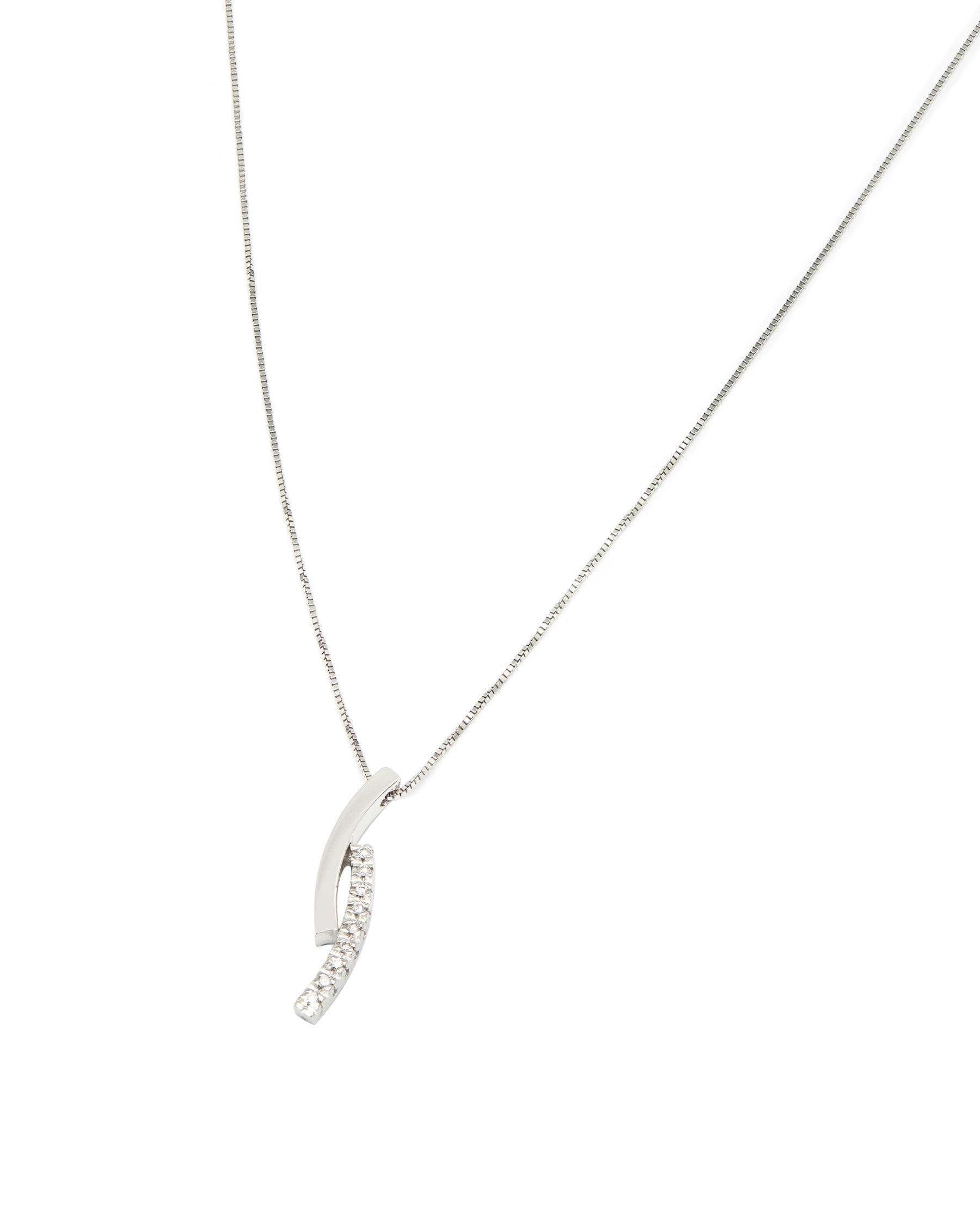 catenina con ciondolo pendente in oro bianco e diamanti (1)