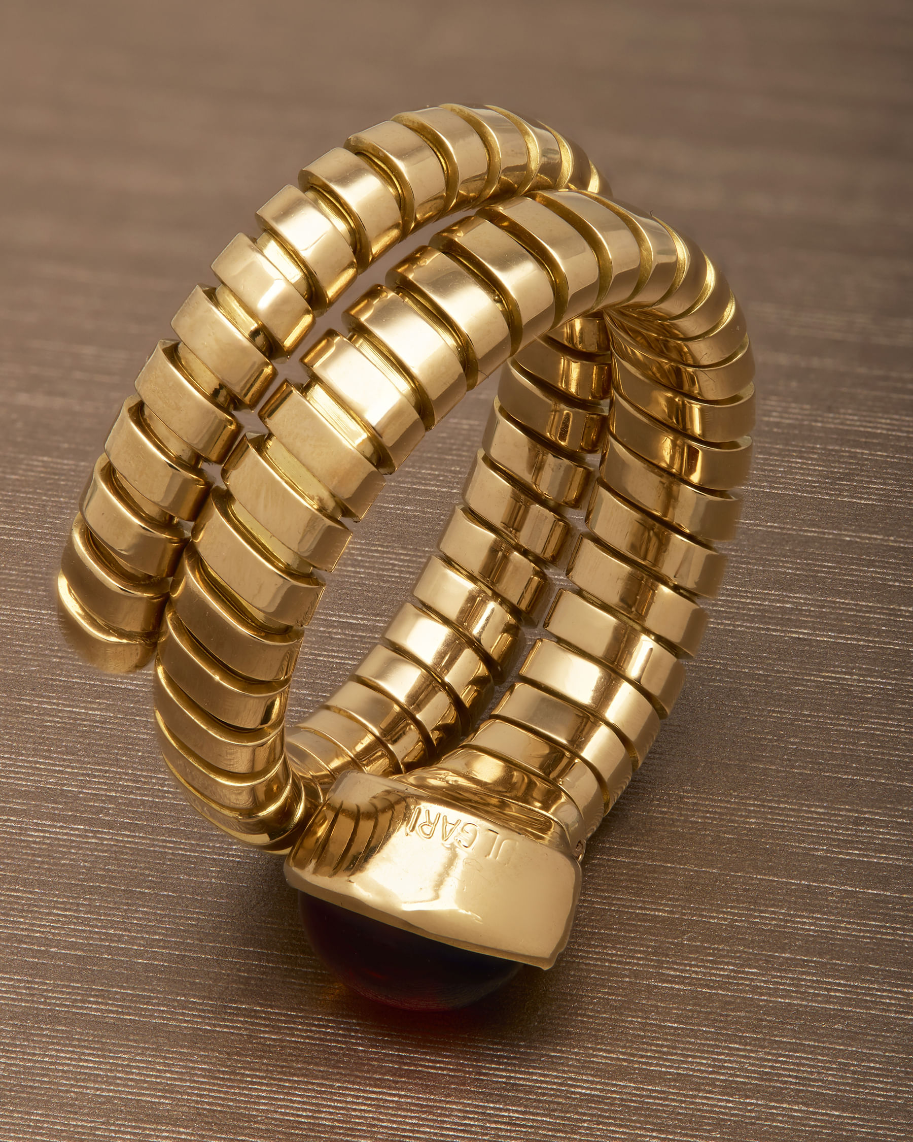 Anello bulgari tubogas serpente in oro giallo e topazio cabochon-5