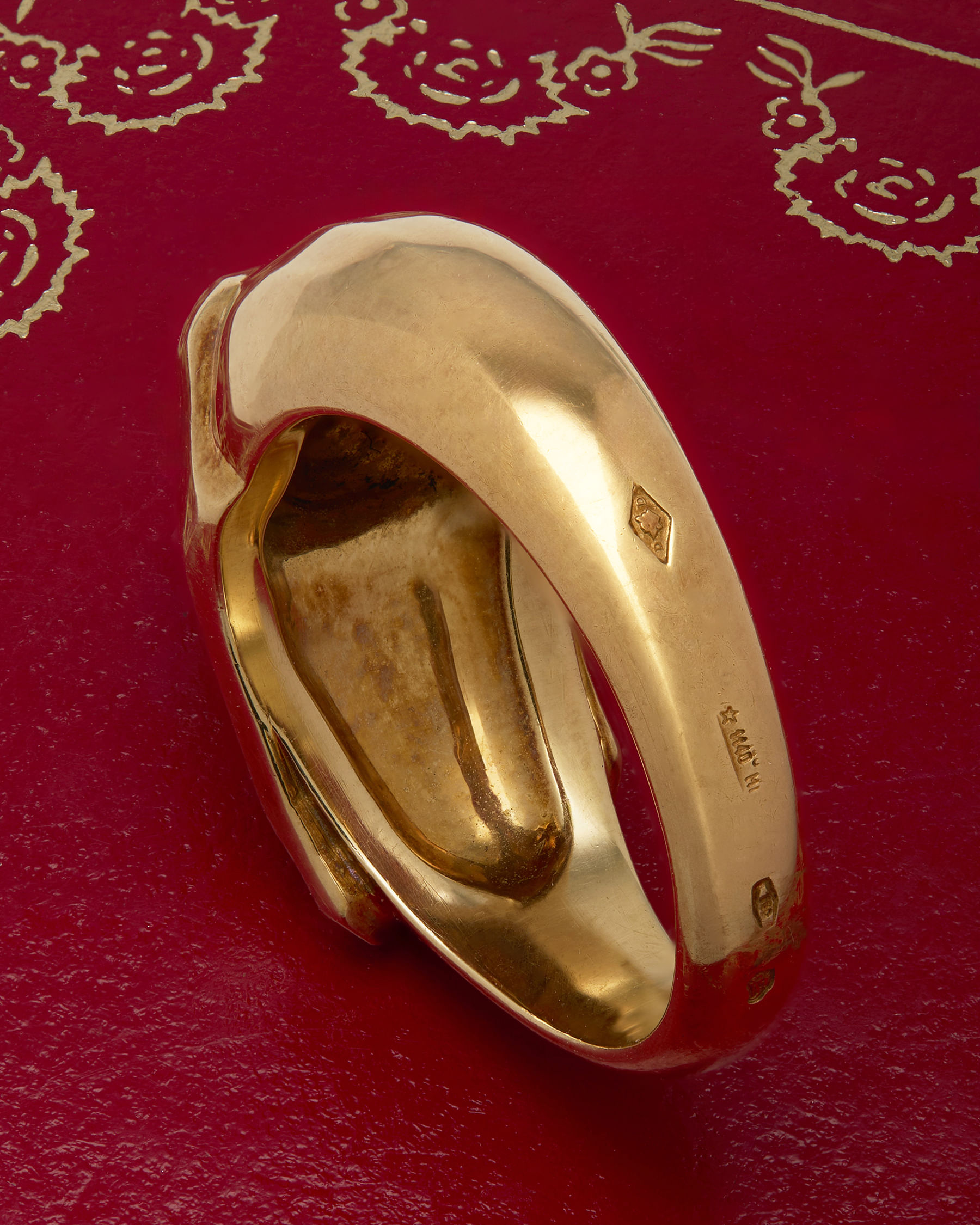 Anello cartier panthère in oro giallo smeraldi e onice-5