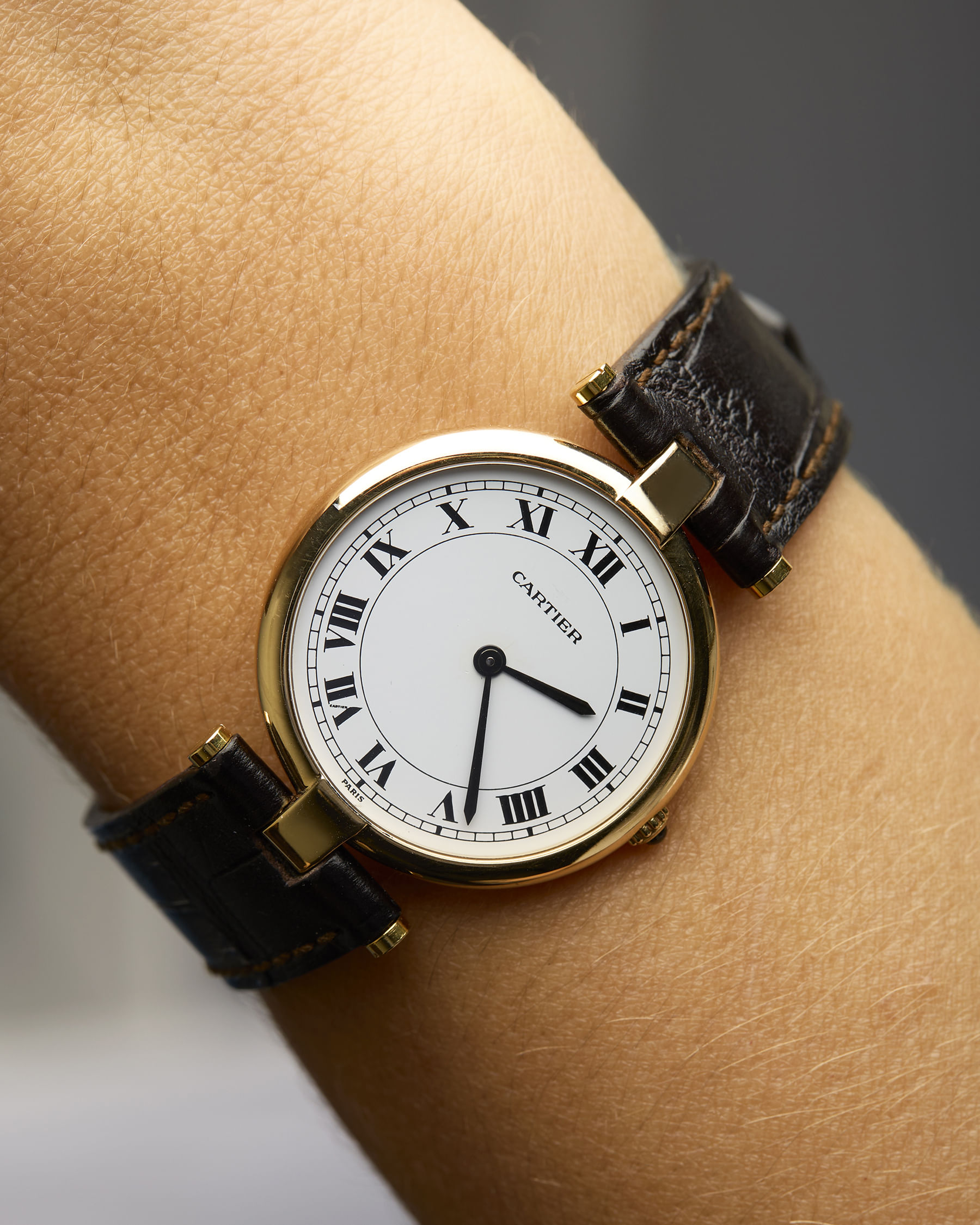 Cartier vendome paris 18 kt 30mm ref 8100-7