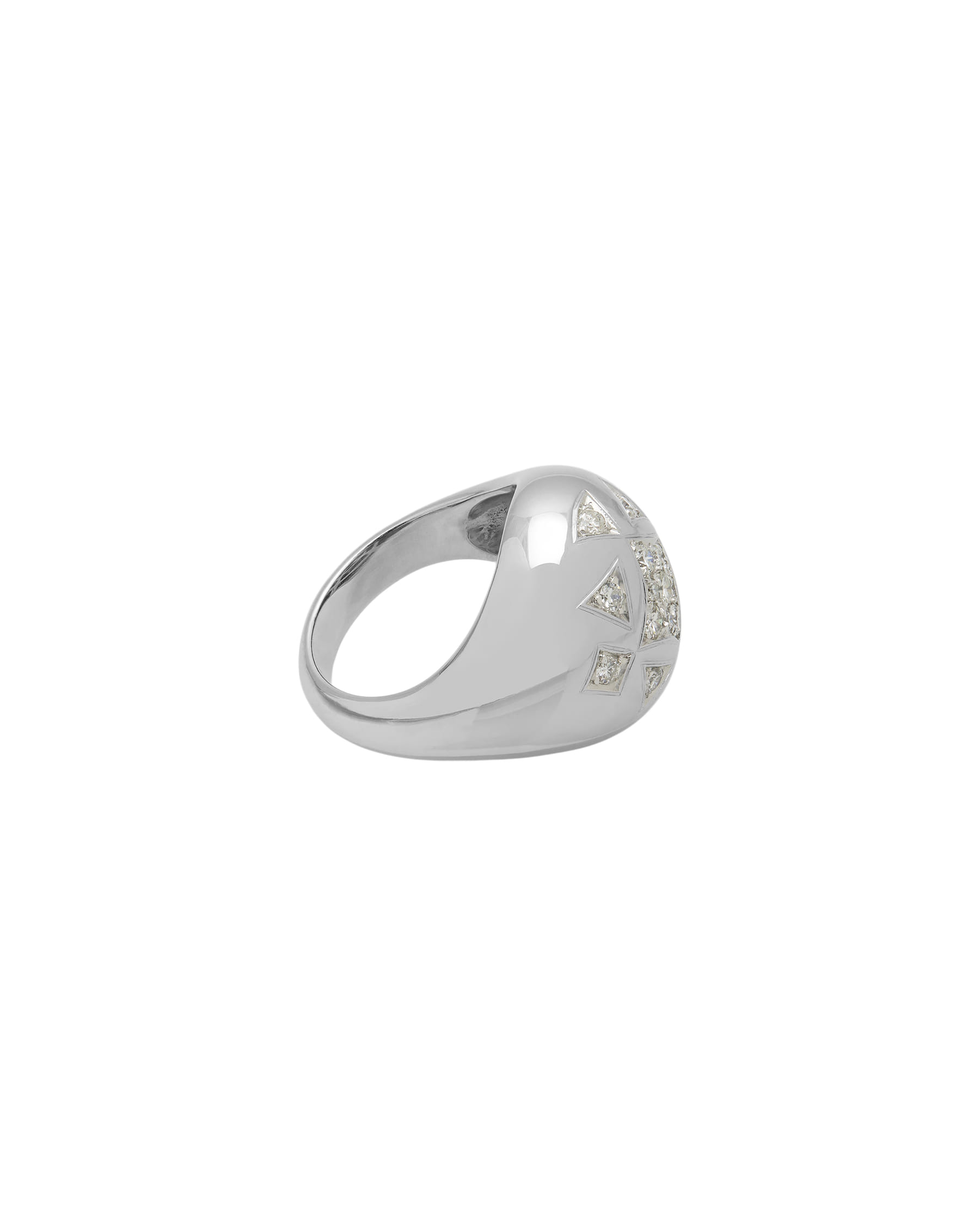 Anello in oro bianco con elementi di forme incise con diamanti-2