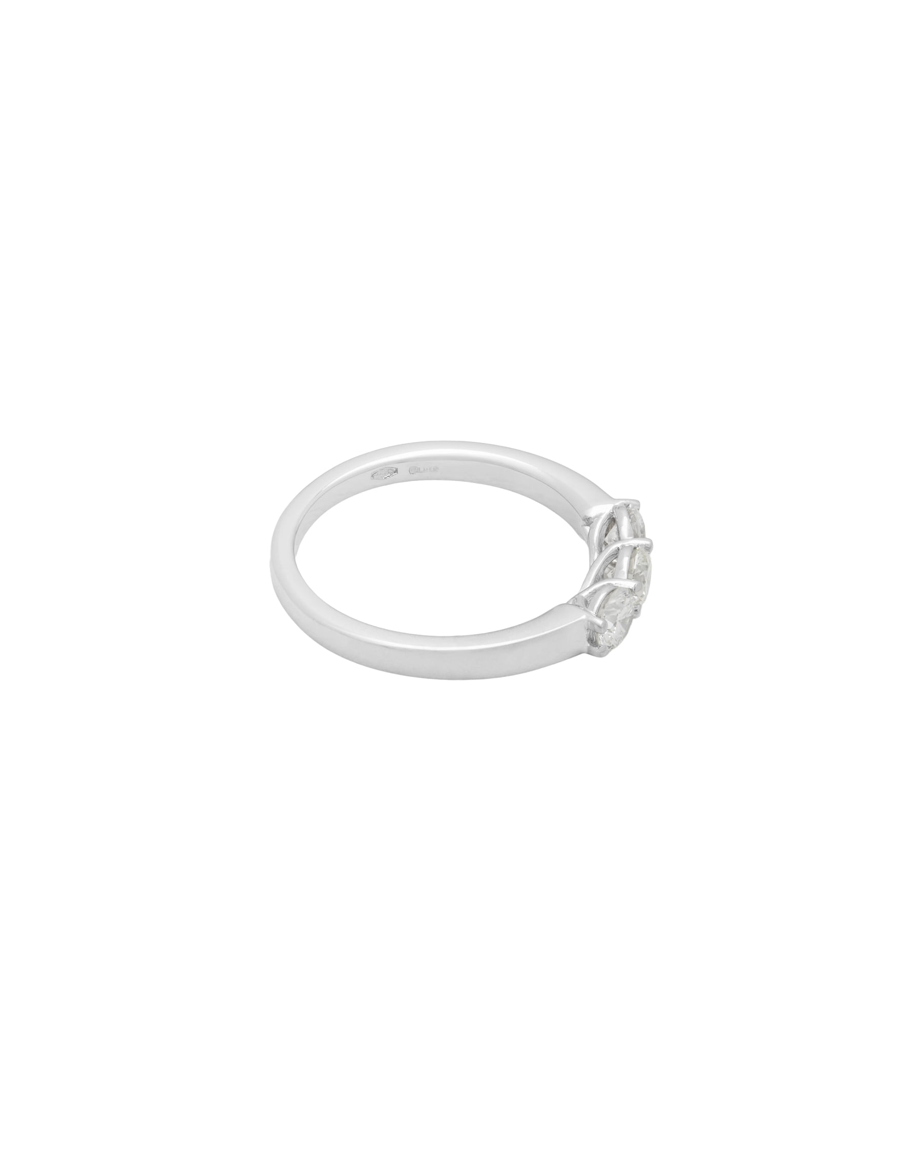 Anello trilogy in oro bianco con diamanti 0,75 ct-2