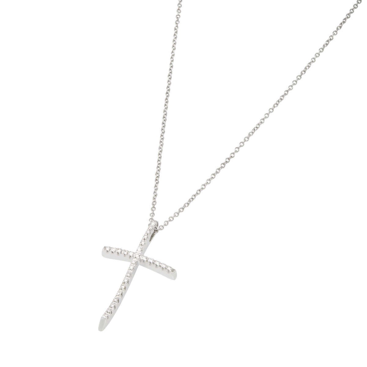 Collana con ciondolo croce ondulata in oro bianco e diamanti-1