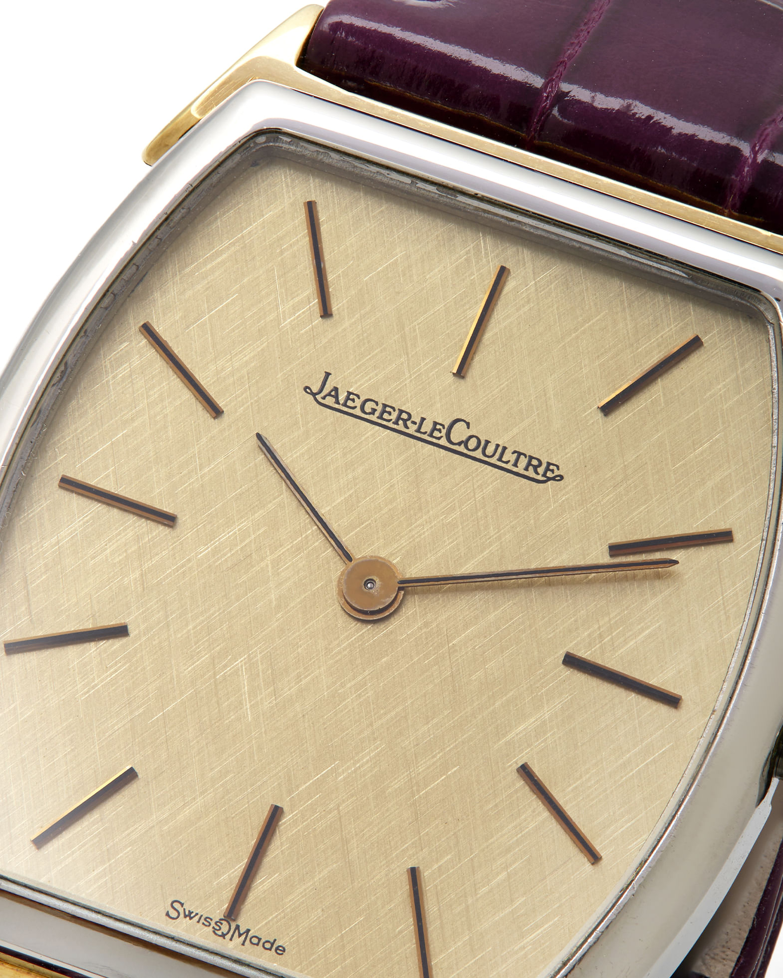 Jaeger-lecoultre tonneau 25 mm quartz stell & gold ref 140.067.5-2