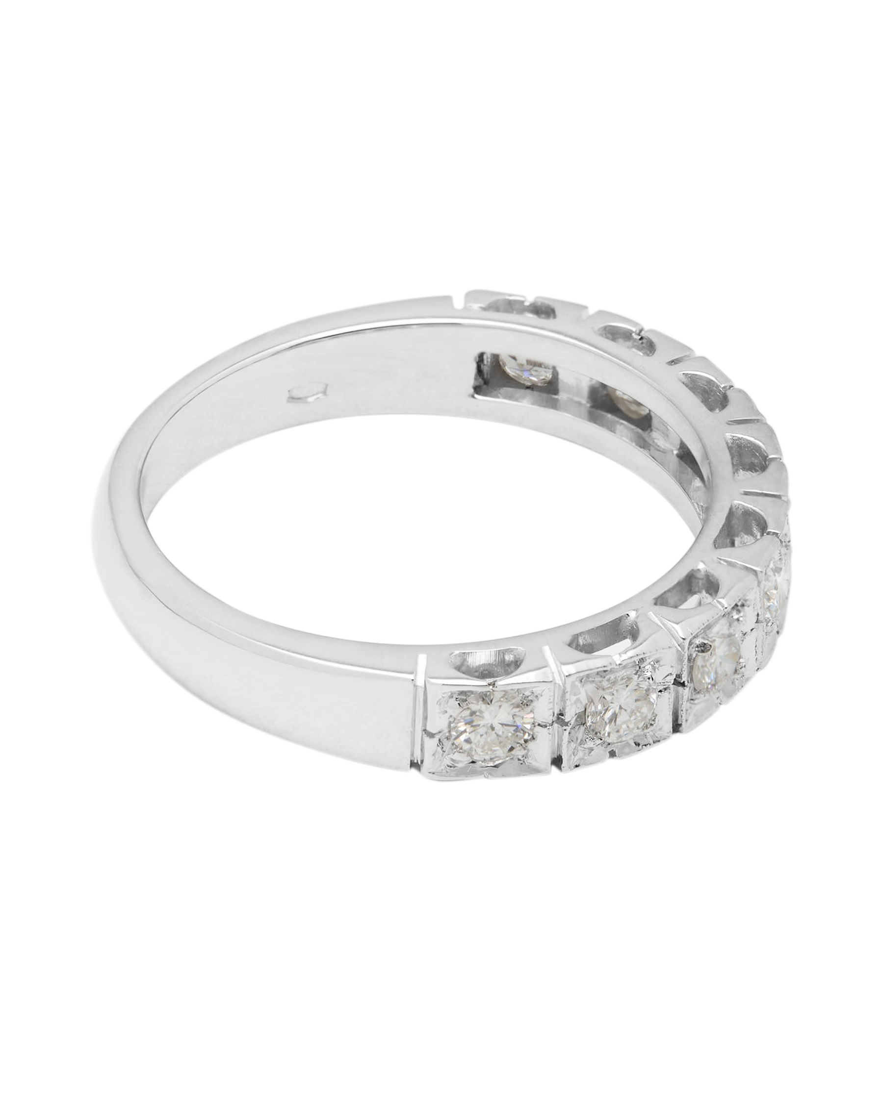 Anello veretta in oro bianco con 8 diamanti 0,40 ct-2