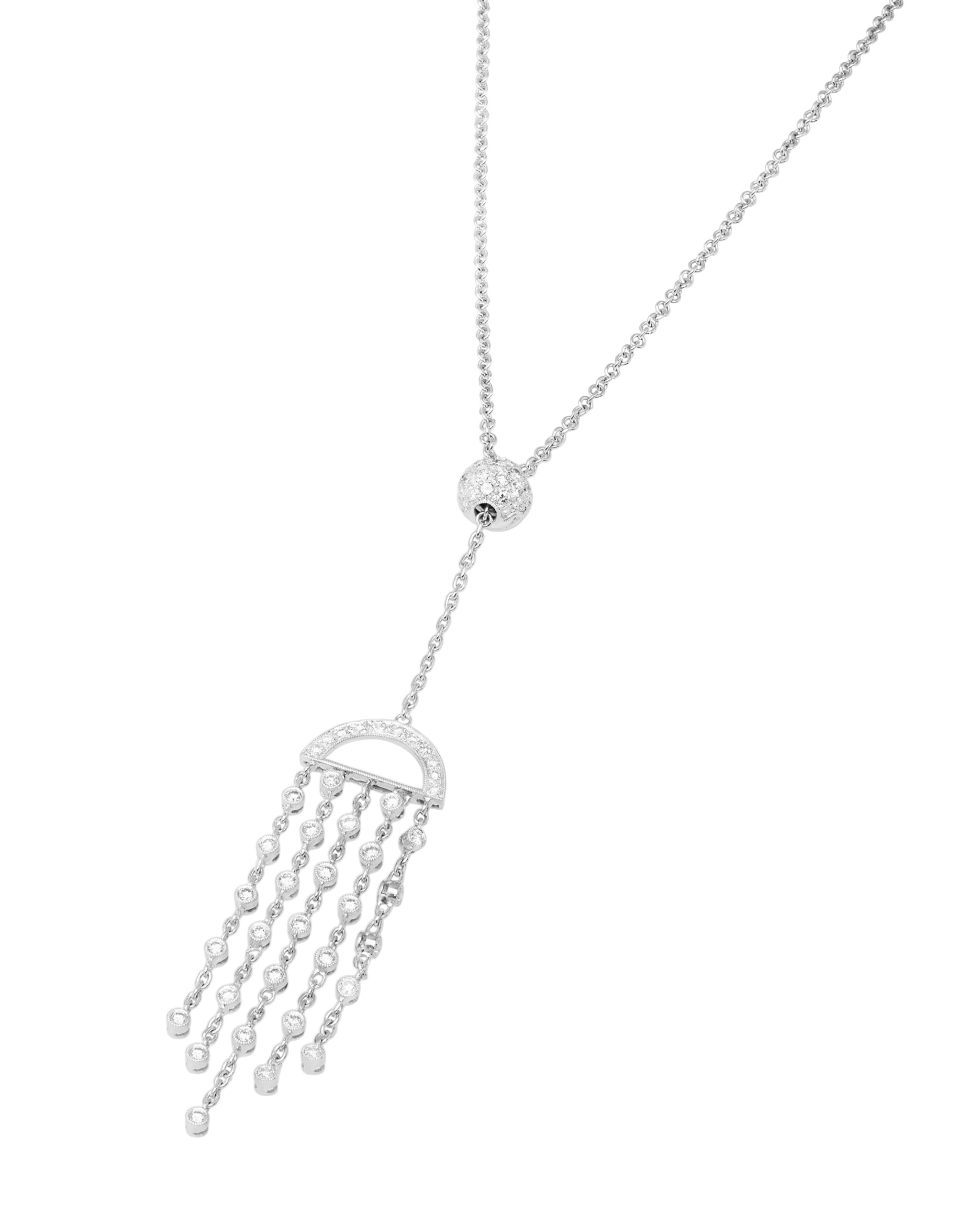 Collana in oro bianco con elemento a sfera e ciondolo mezza luna con diamanti pendenti-1