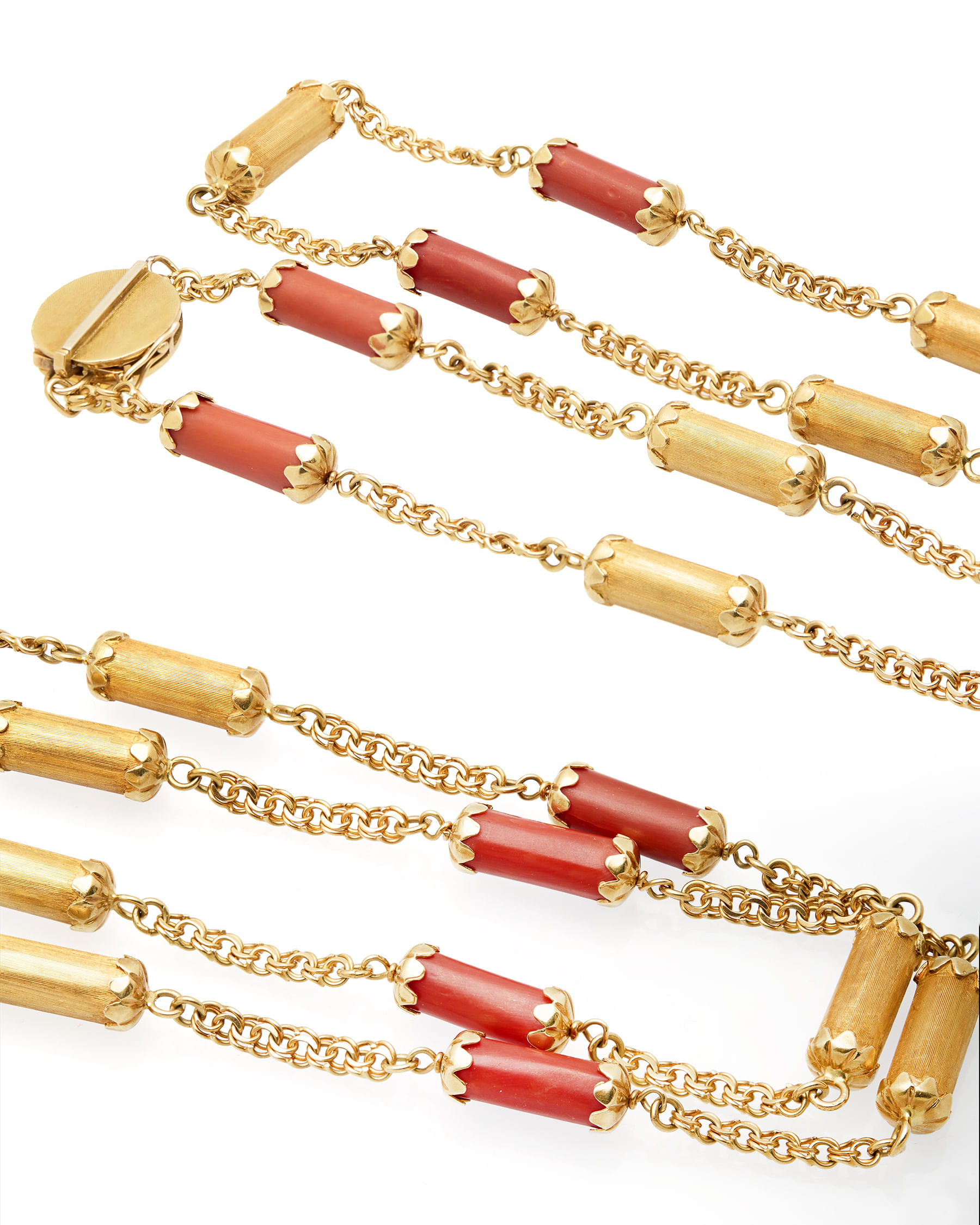 Collana lunga con elementi a bussolotti in corallo e oro 18 kt-3