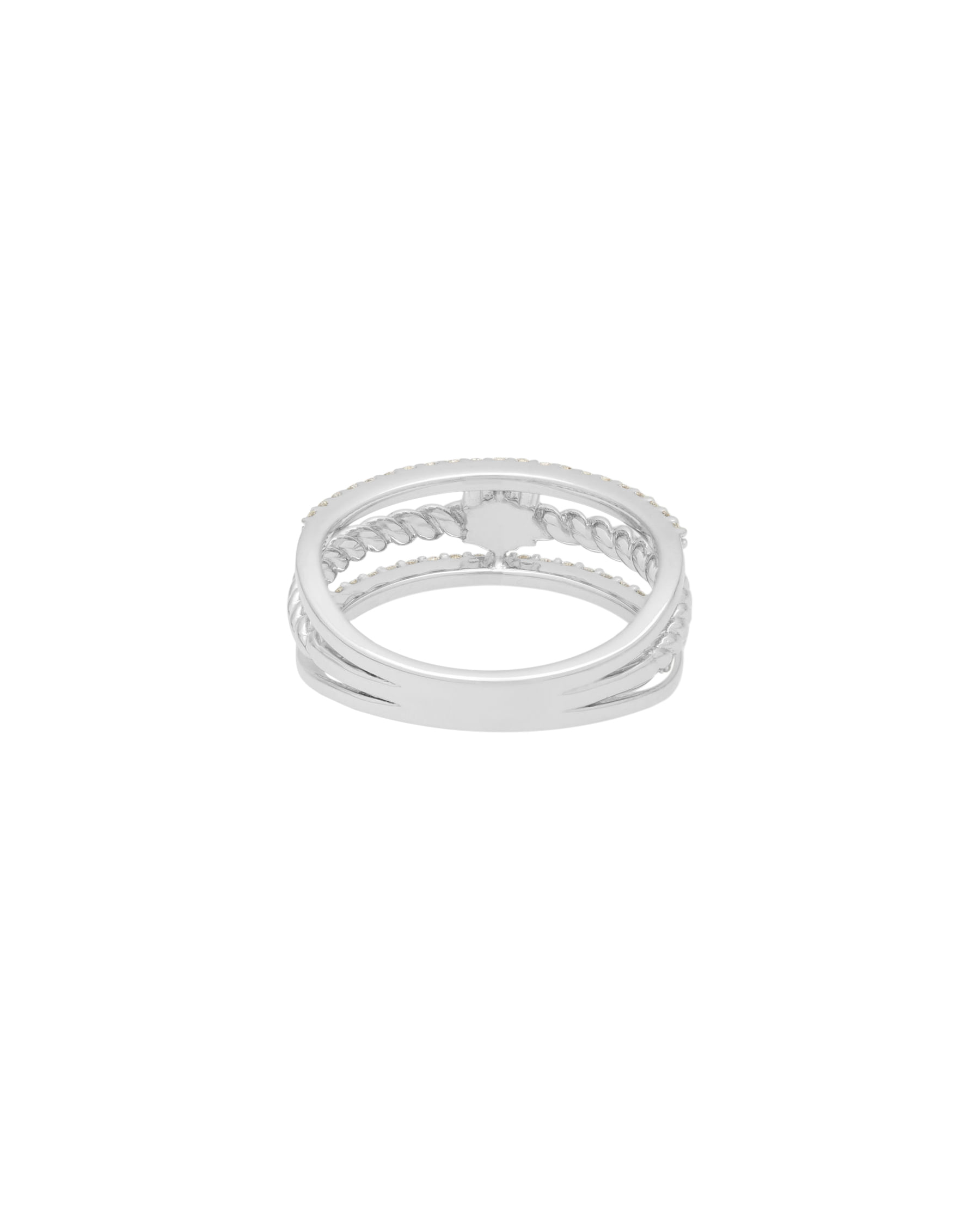 Anello fascia leopizzo traforata con diamantini laterali e fiore centrale con diamanti-3