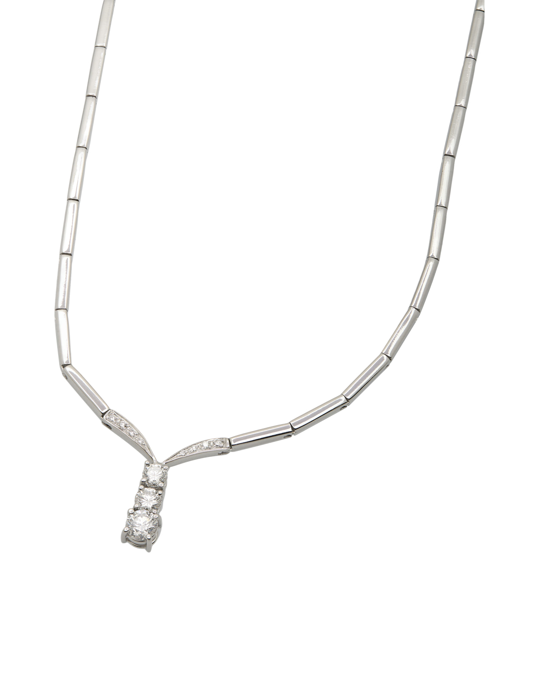 Collier trilogy in oro bianco con diamanti 0,84 ct e diamanti laterali-1