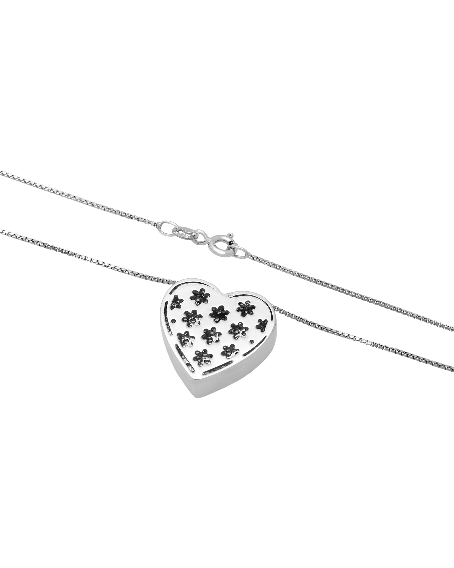 Collana oro bianco con ciondolo cuore e pavè di diamanti-2