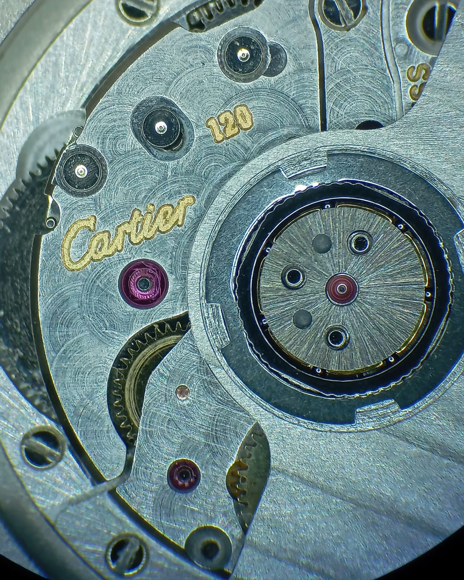 Tank américaine large automatic 18kt ref 1740-8