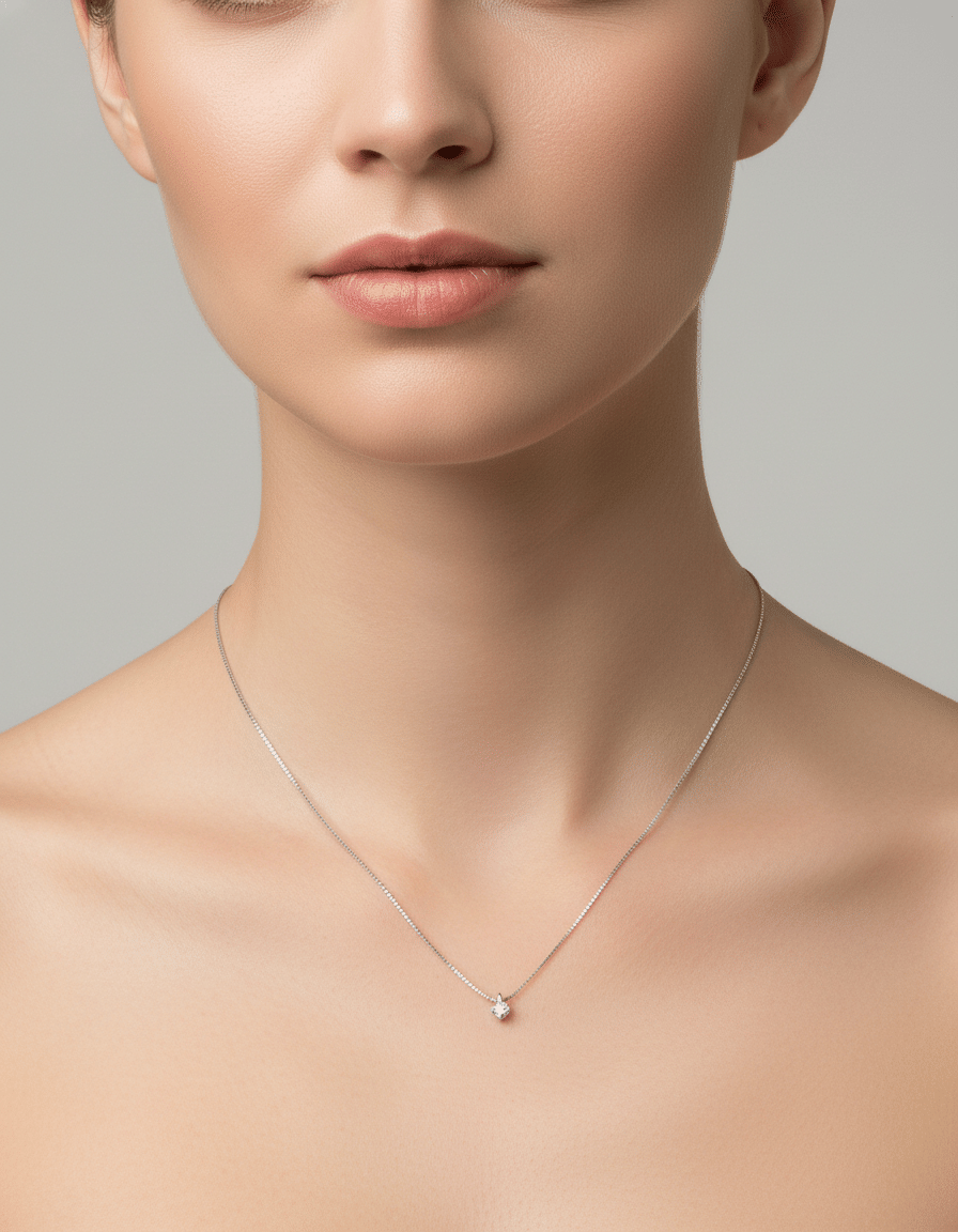 Catenina punto luce in oro bianco con diamante 0,05 ct-3