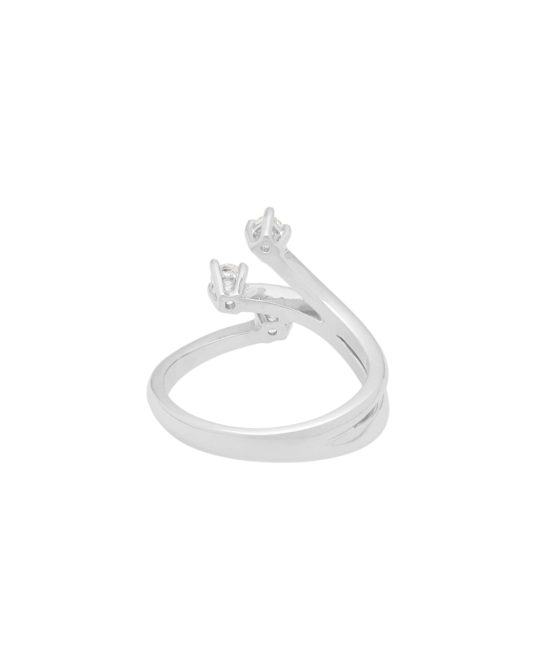 Anello trilogy in oro bianco con diamanti 0,17ct-3
