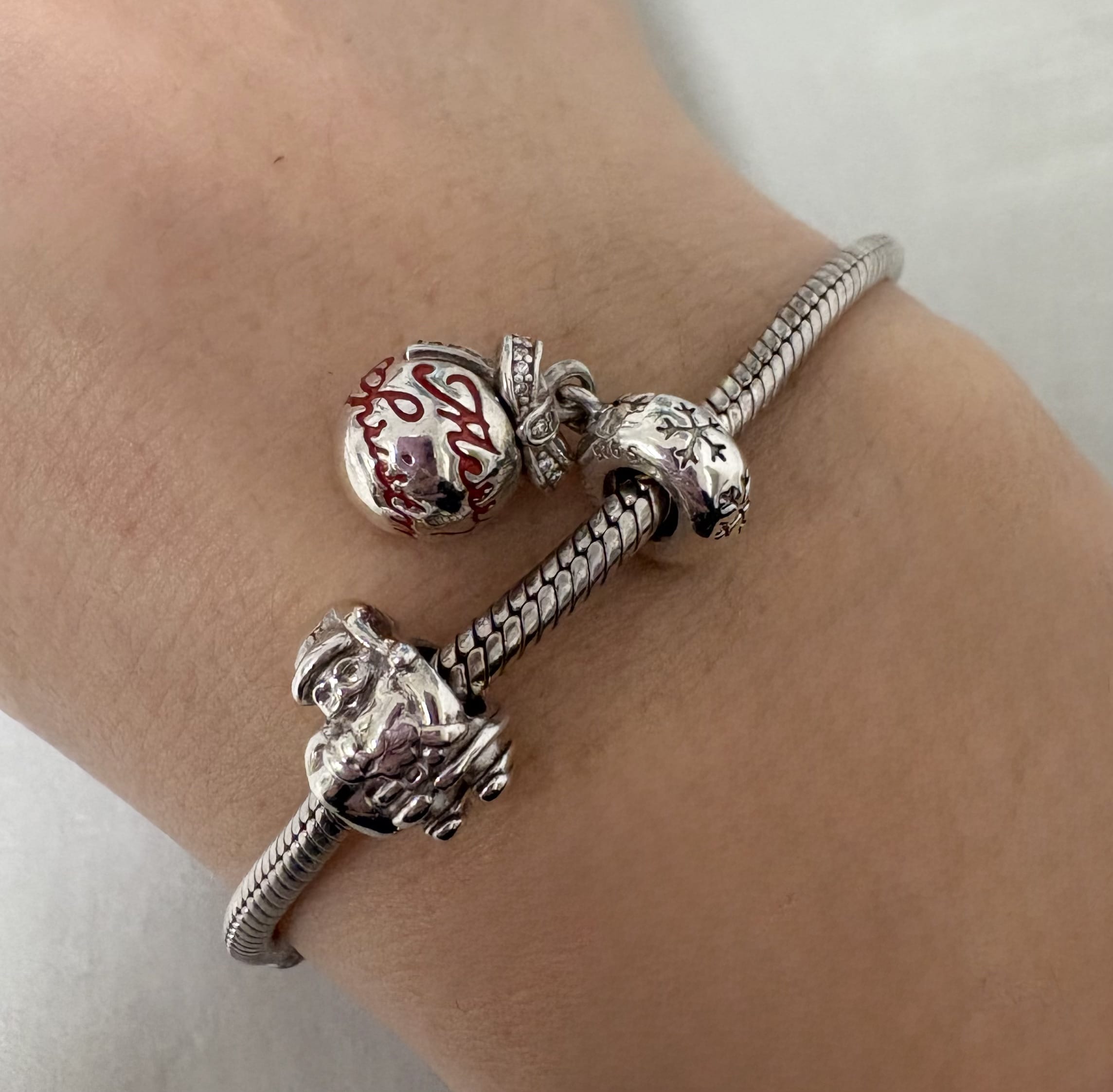 Bracciale pandora moments con charms tema christmas-3