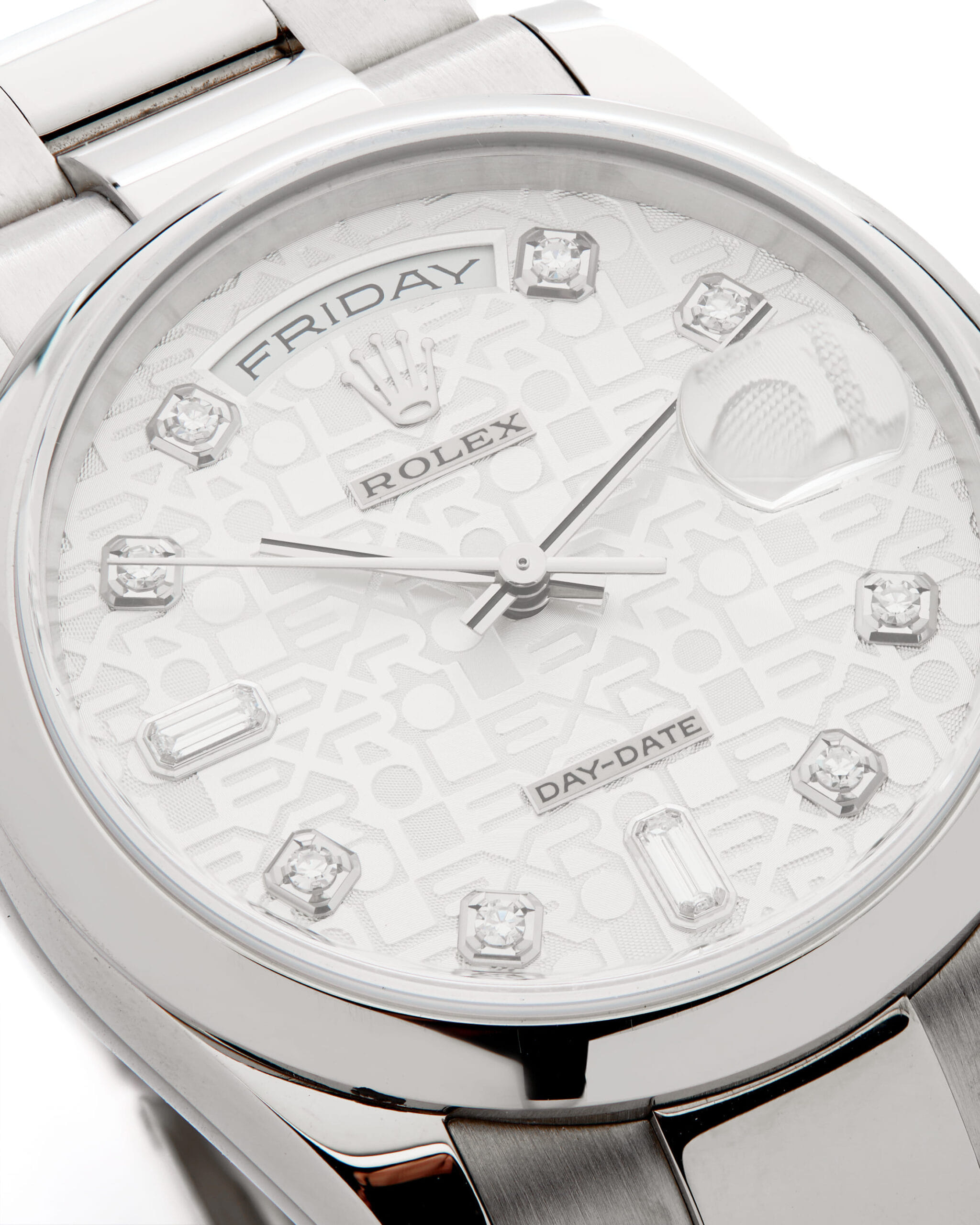 Oyster perpetual day date 36 18k white gold diamond dial 118209-2