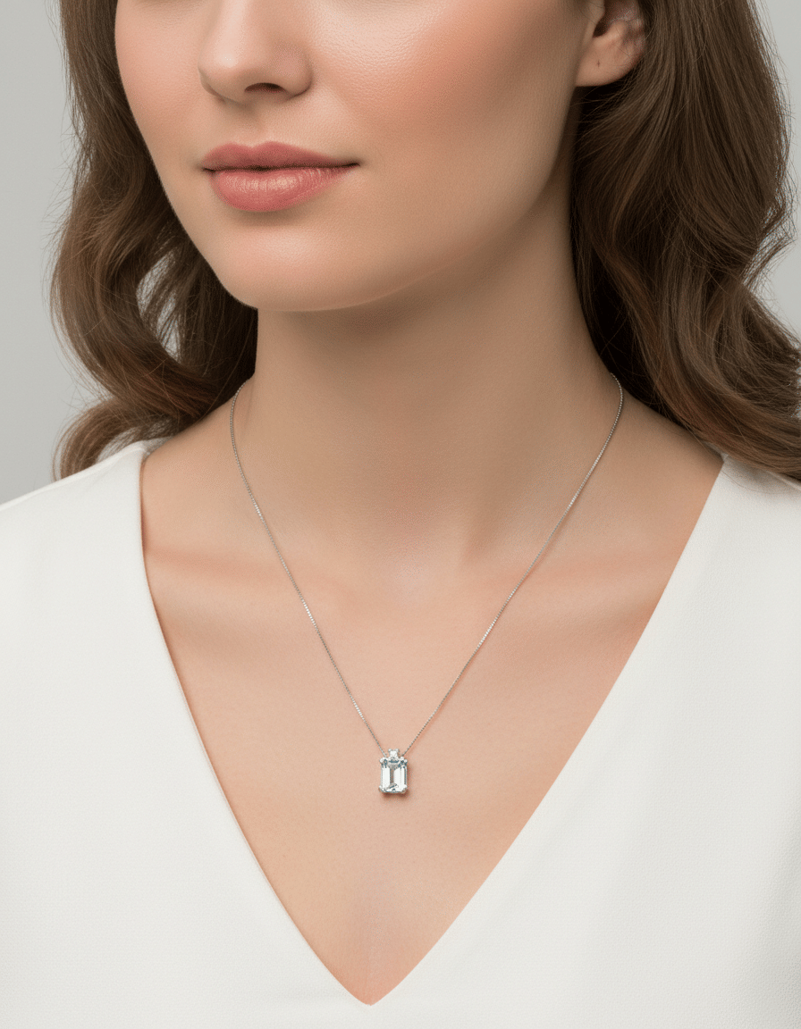 Catenina con ciondolo acquamarina e diamante in oro bianco-3