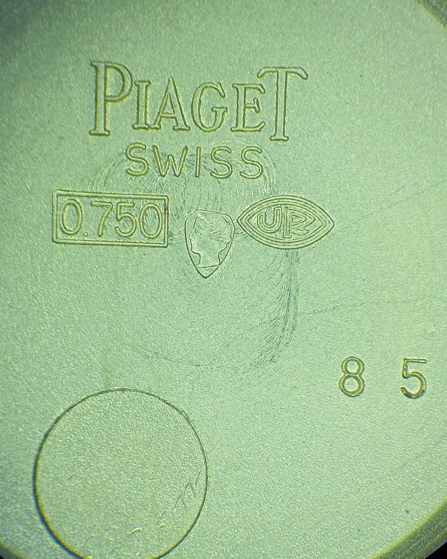 Piaget tank oro 18 kt ref 9284-8