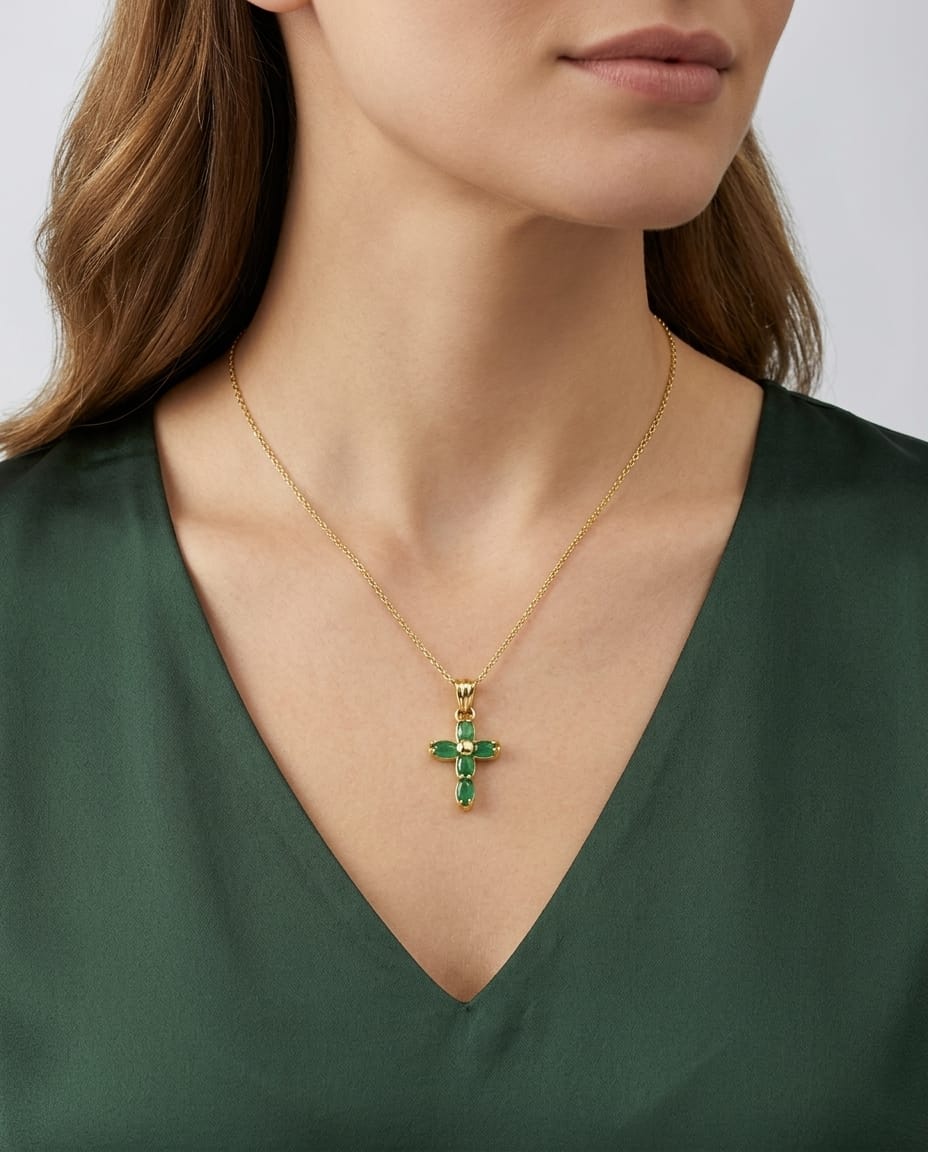 Ciondolo croce in oro giallo con smeraldi cabochon-3