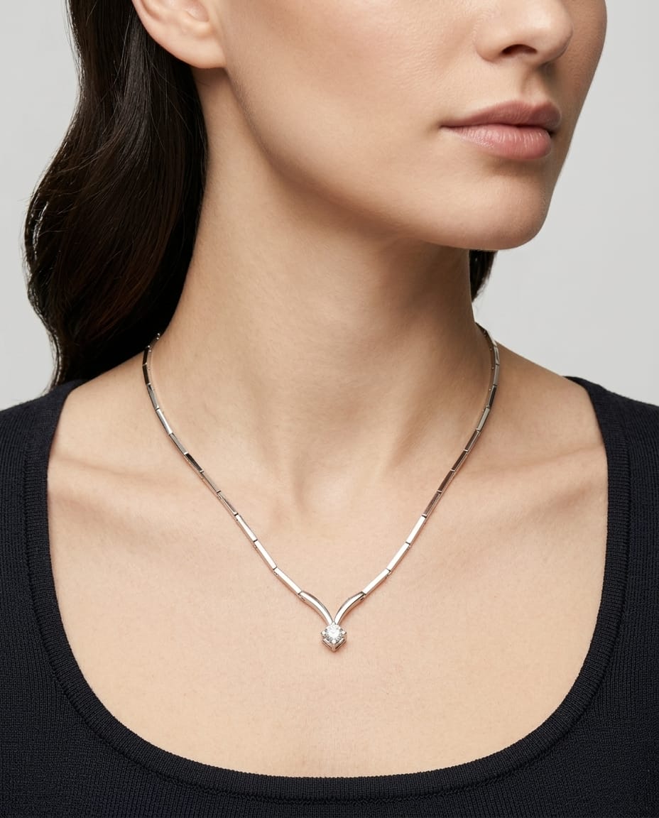 Collana punto luce in oro bianco con diamante 0,27 ct-3