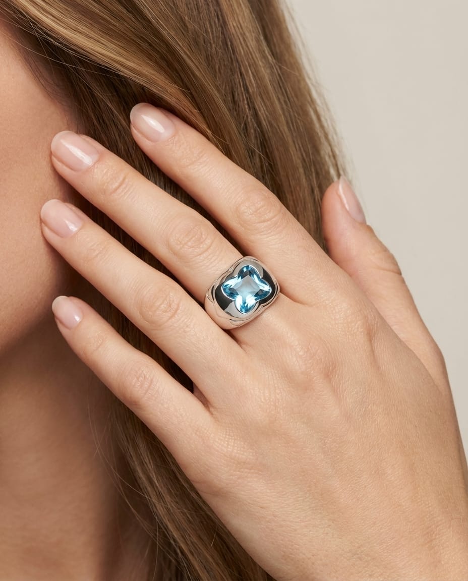 Anello bulgari piramide oro bianco e topazio-5