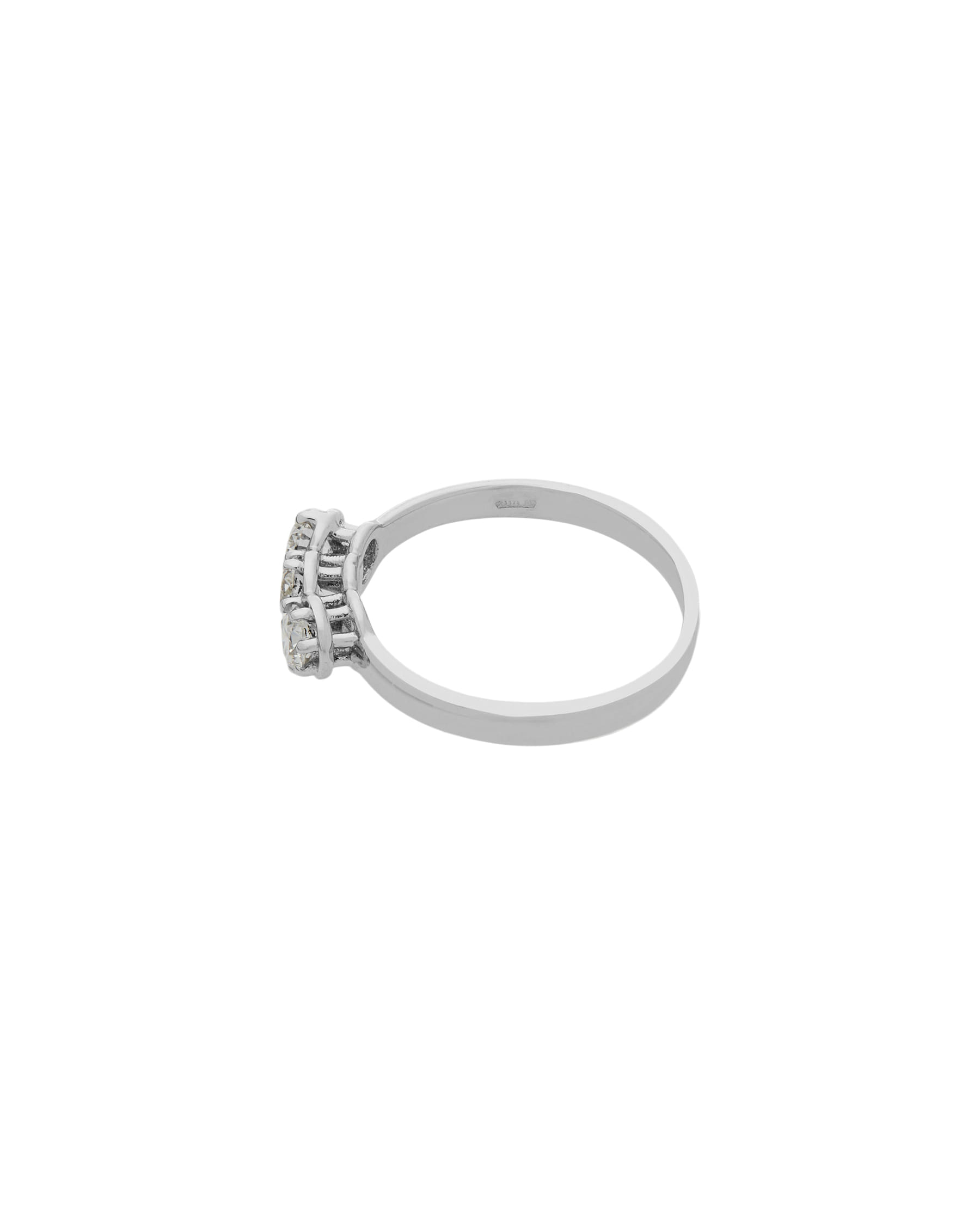 Anello trilogy in oro bianco e diamanti 0,45ct tot-2