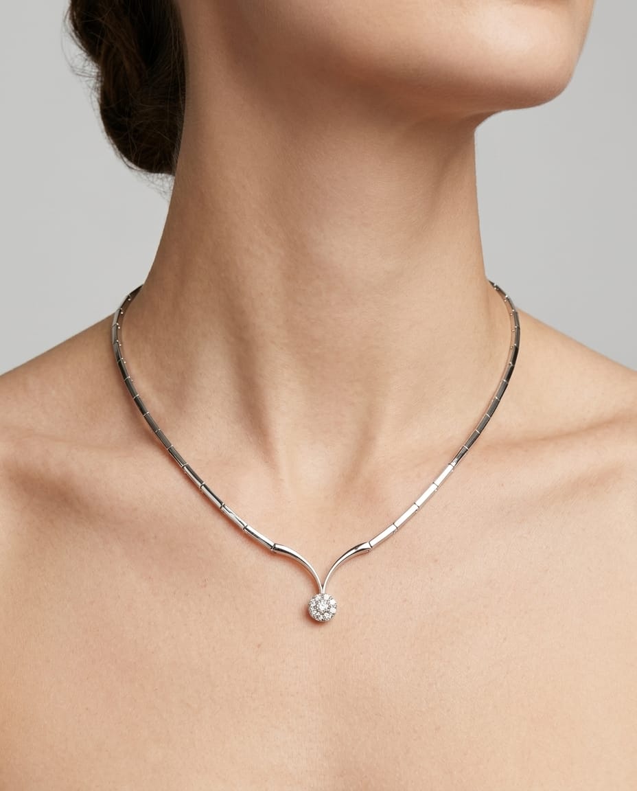 Collana magic fiore in oro bianco e diamanti-3