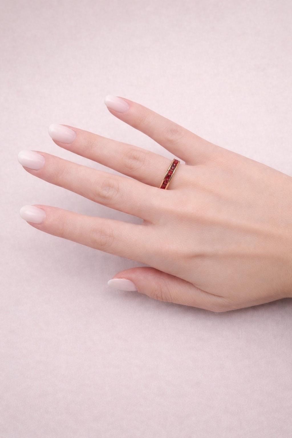 Anello eternity a binario oro giallo e rubini-3