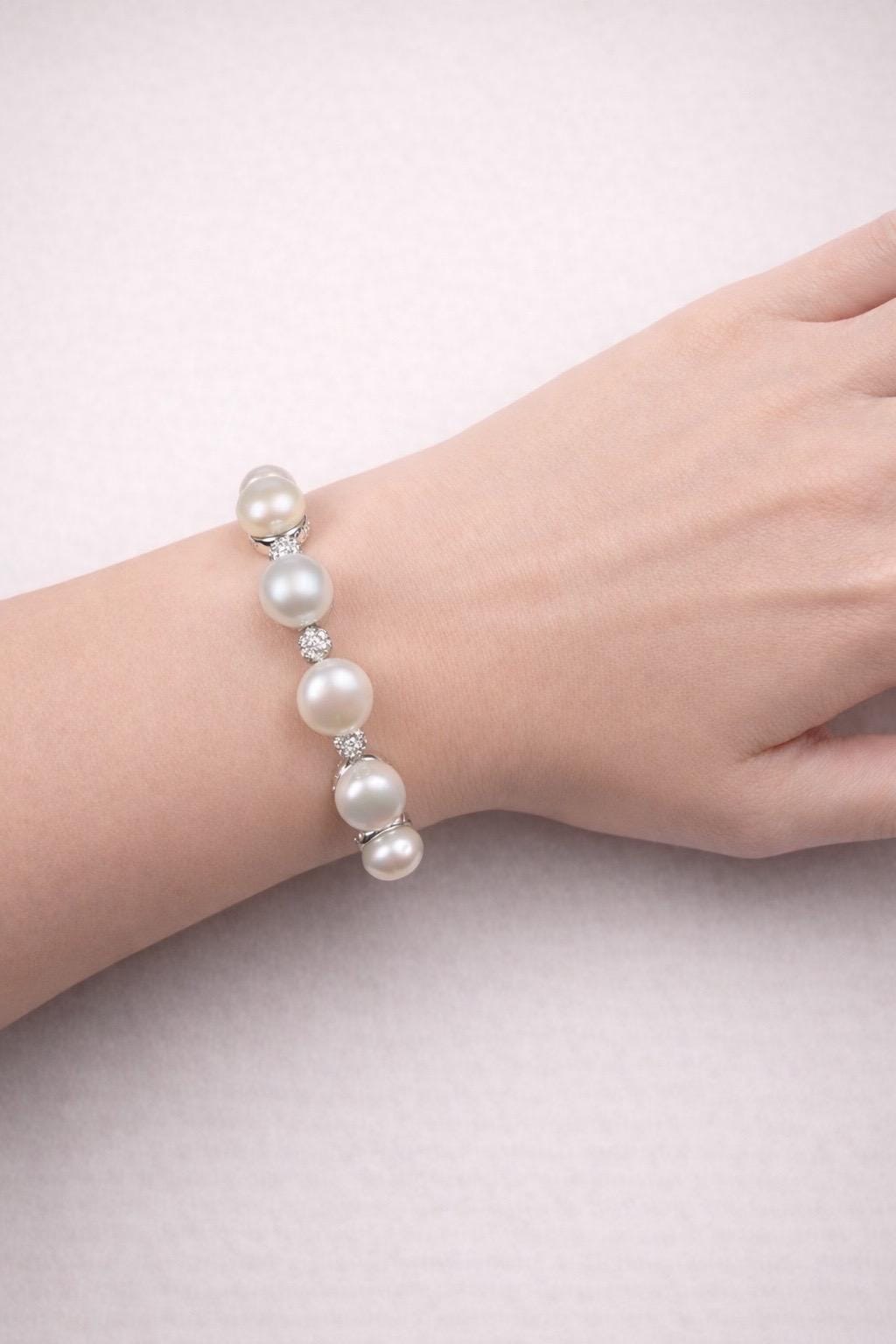 Bracciale chantecler bon bon oro bianco perle e diamanti-3