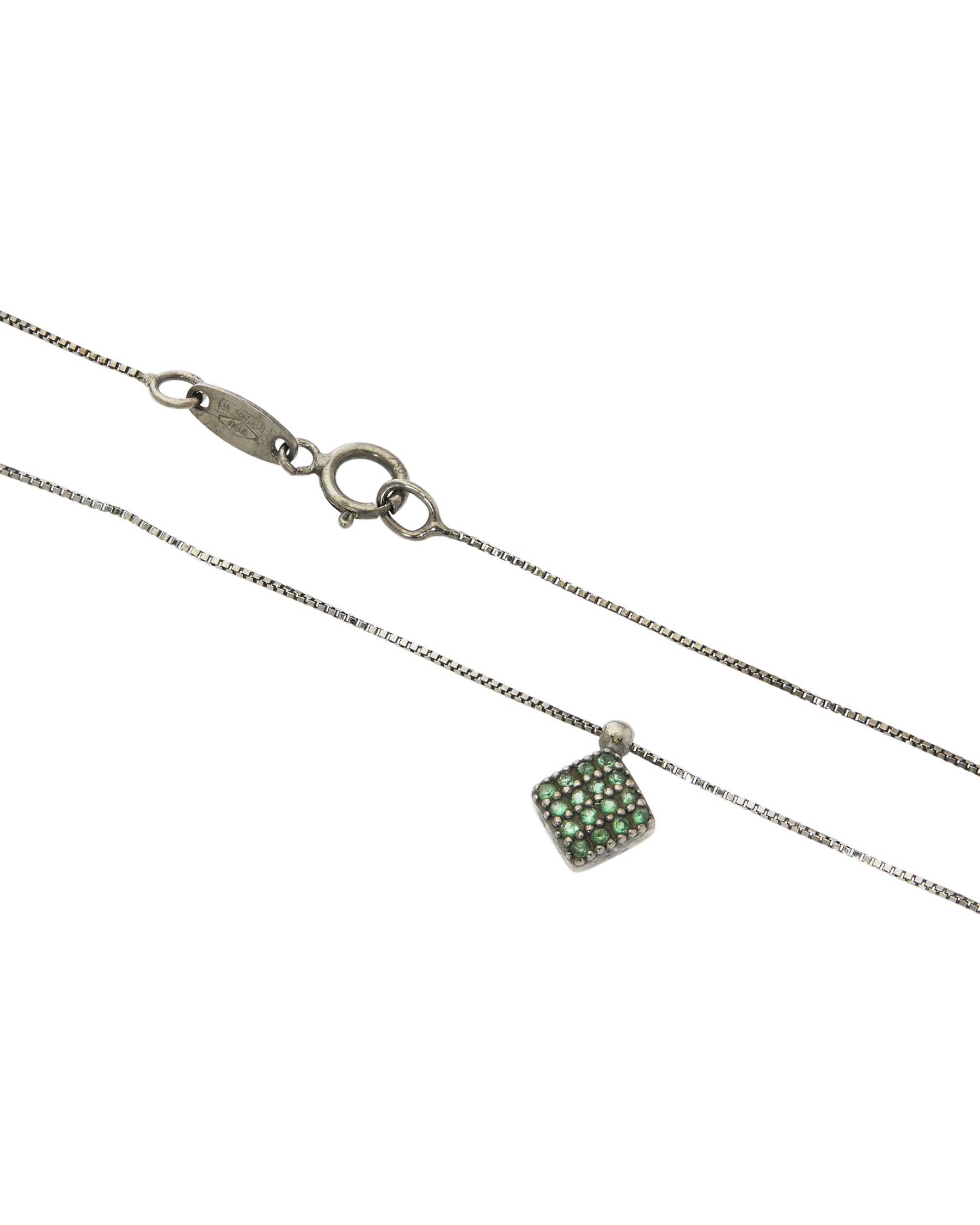 Catenina in oro nero e ciondolo quadrato con zirconi verdi-2
