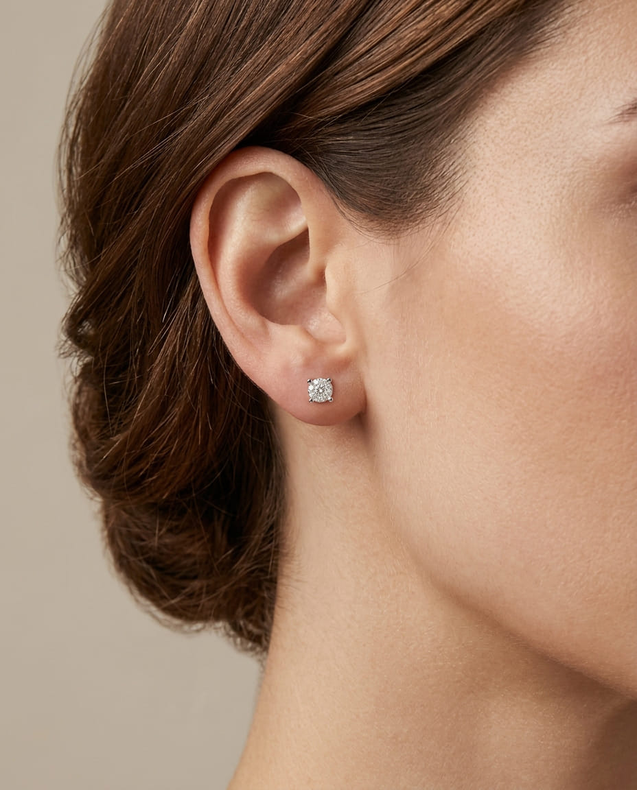 Orecchini magic fiore in oro bianco con diamanti-3