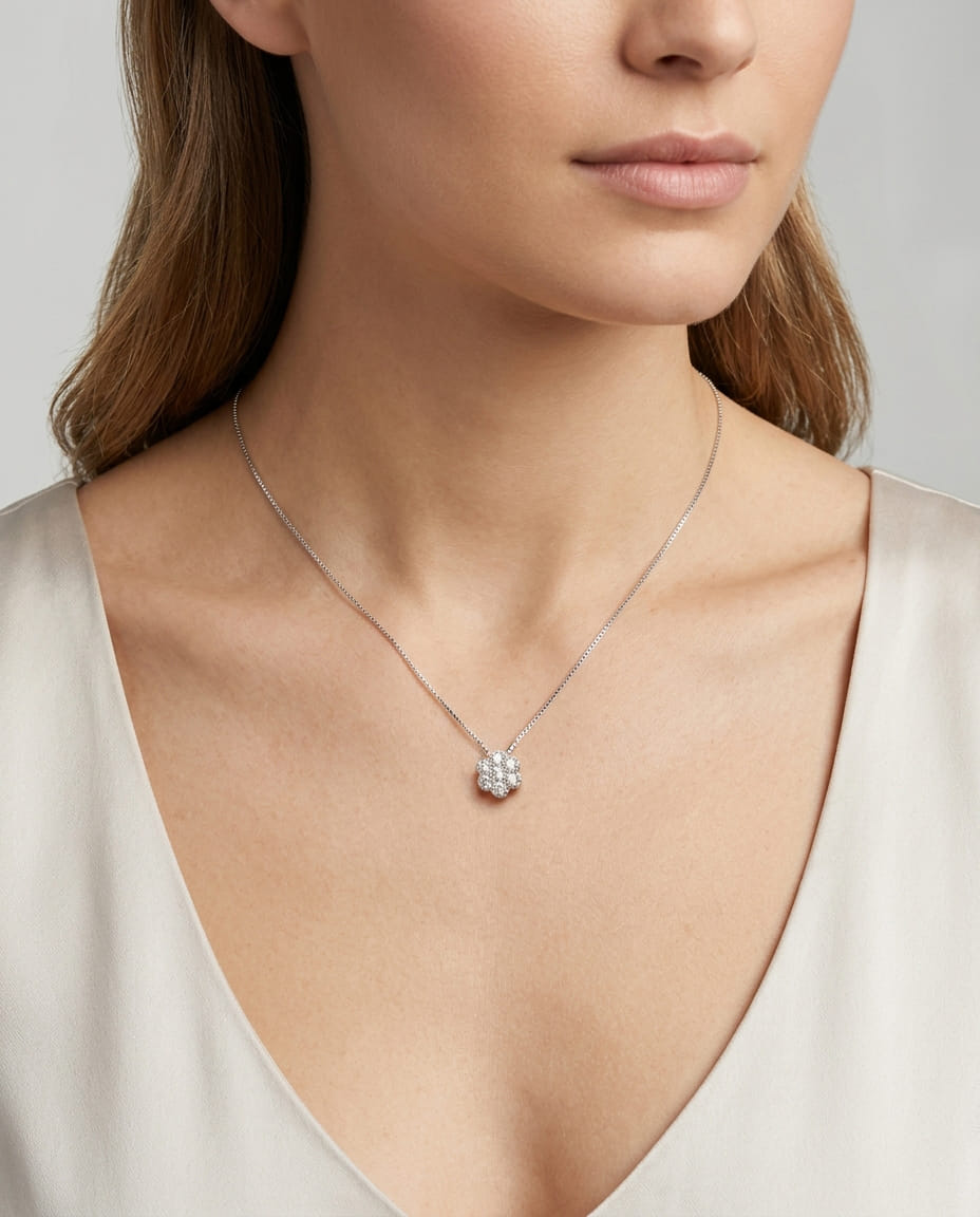 Catenina magic fiore in oro bianco 18kt con diamanti-3
