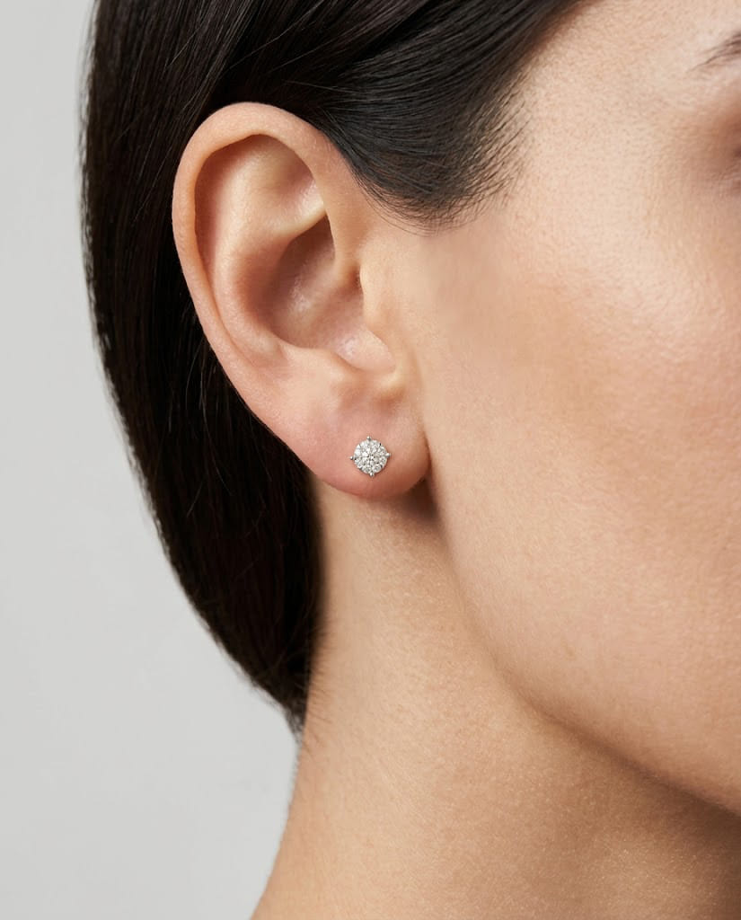 Orecchino singolo magic fiore in oro bianco e diamanti-3