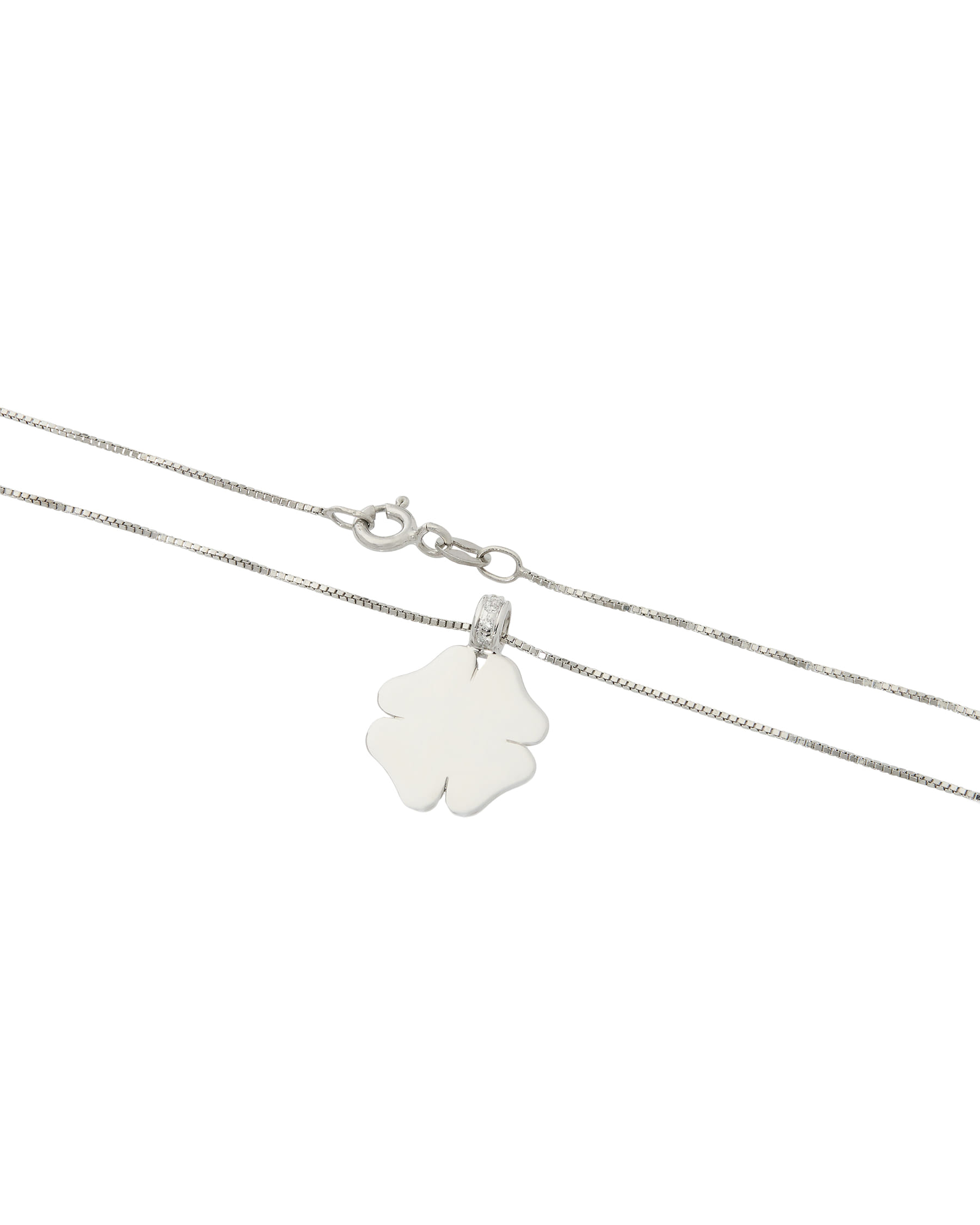 Collana oro bianco e diamanti con pendente quadrifoglio-2