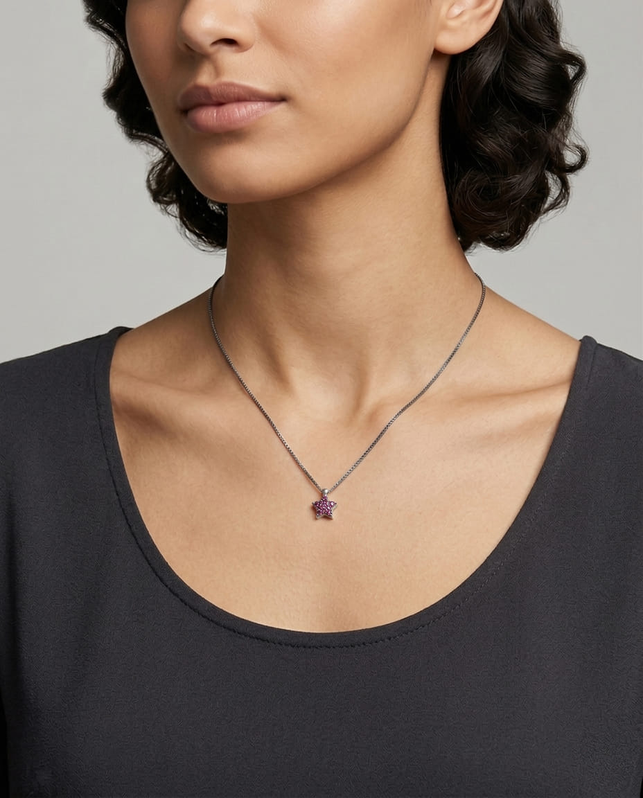 Catenina in oro nero e ciondolo stella con zirconi-3