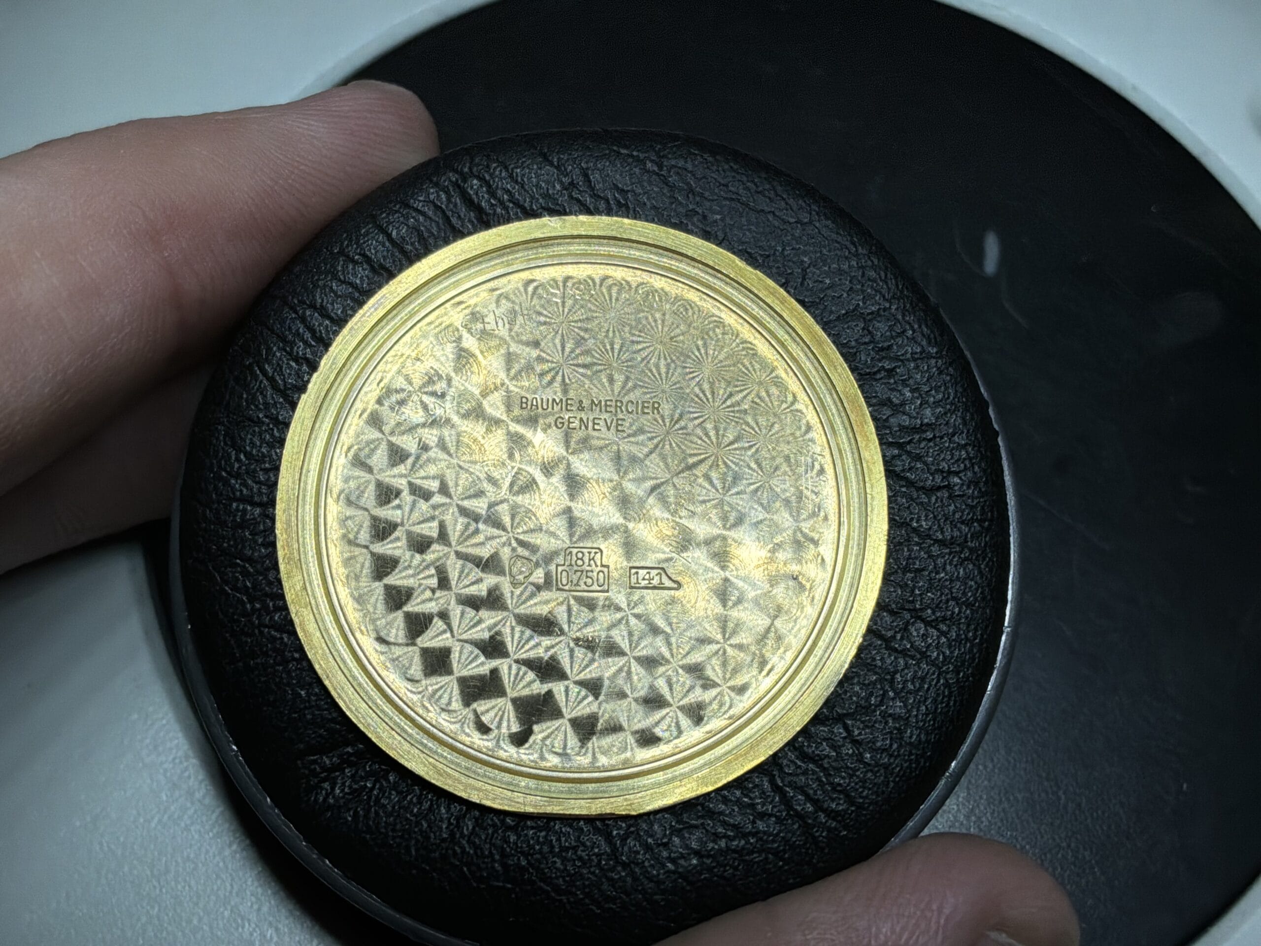 Baume mercier classic oro rosa black dial 36 mm-9