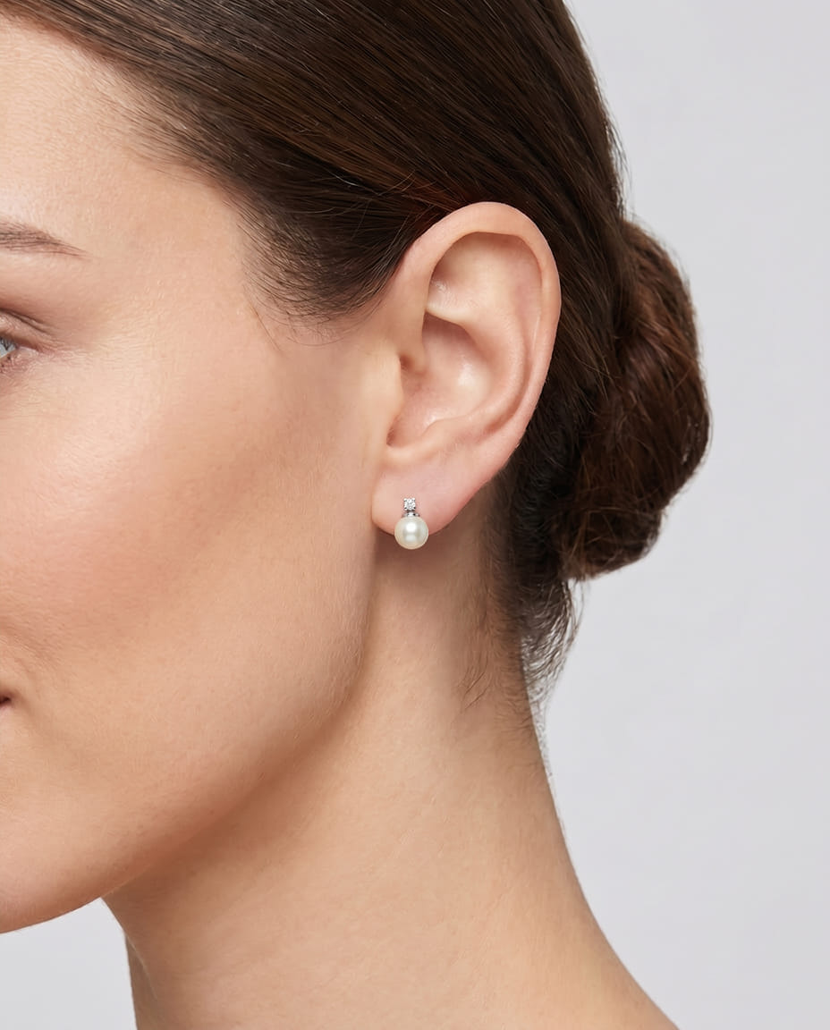 Orecchini in oro bianco con diamanti e perle 6 mm-3