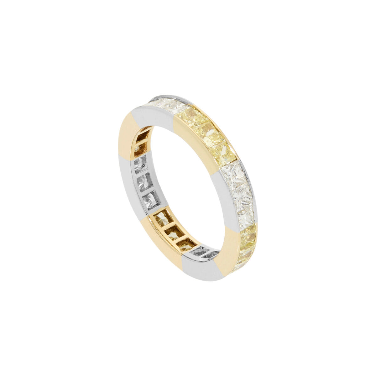 Anello eternity in oro bianco e giallo con diamanti princess colorless e fancy yellow-1
