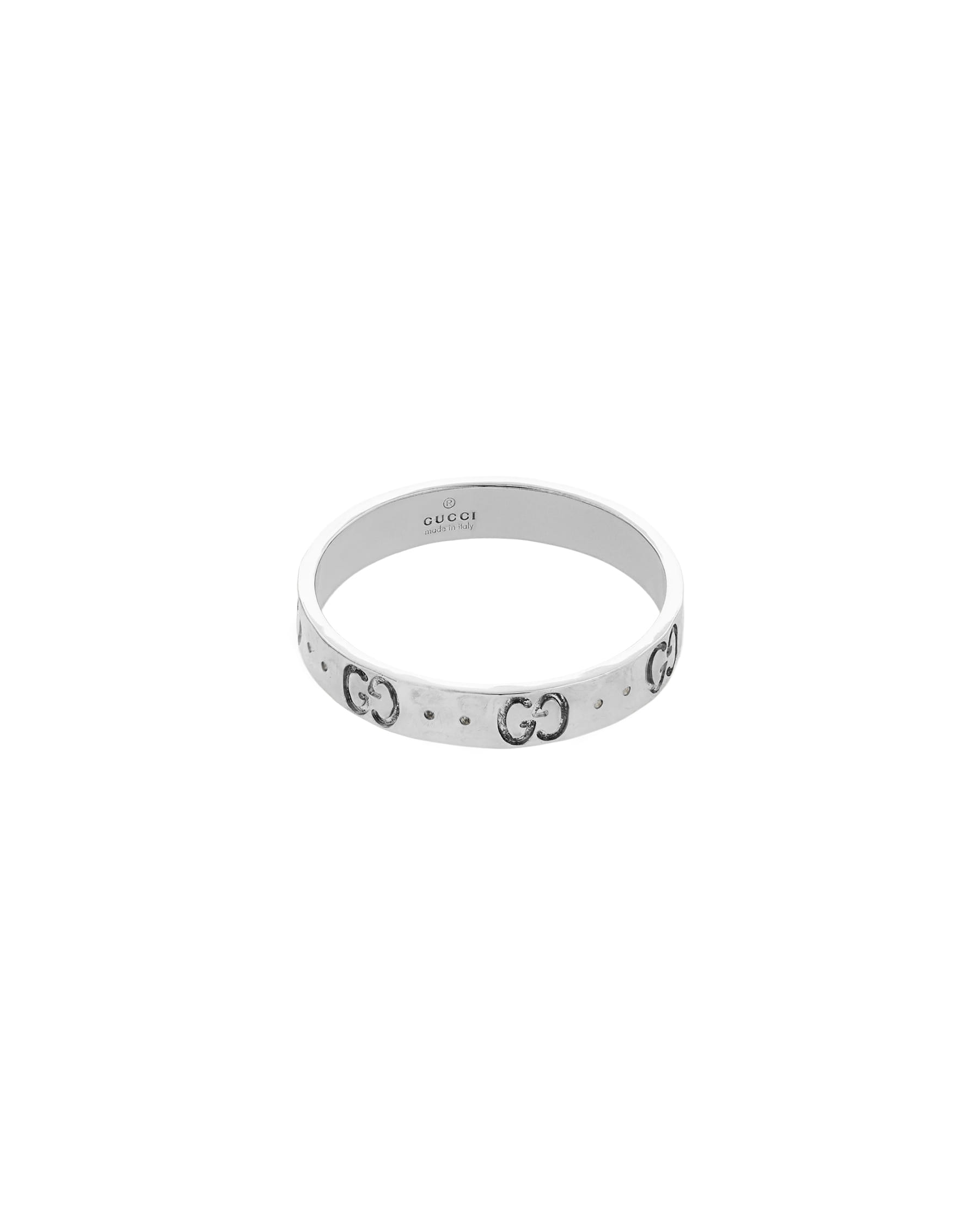 Anello gucci icon in oro bianco martellato-2