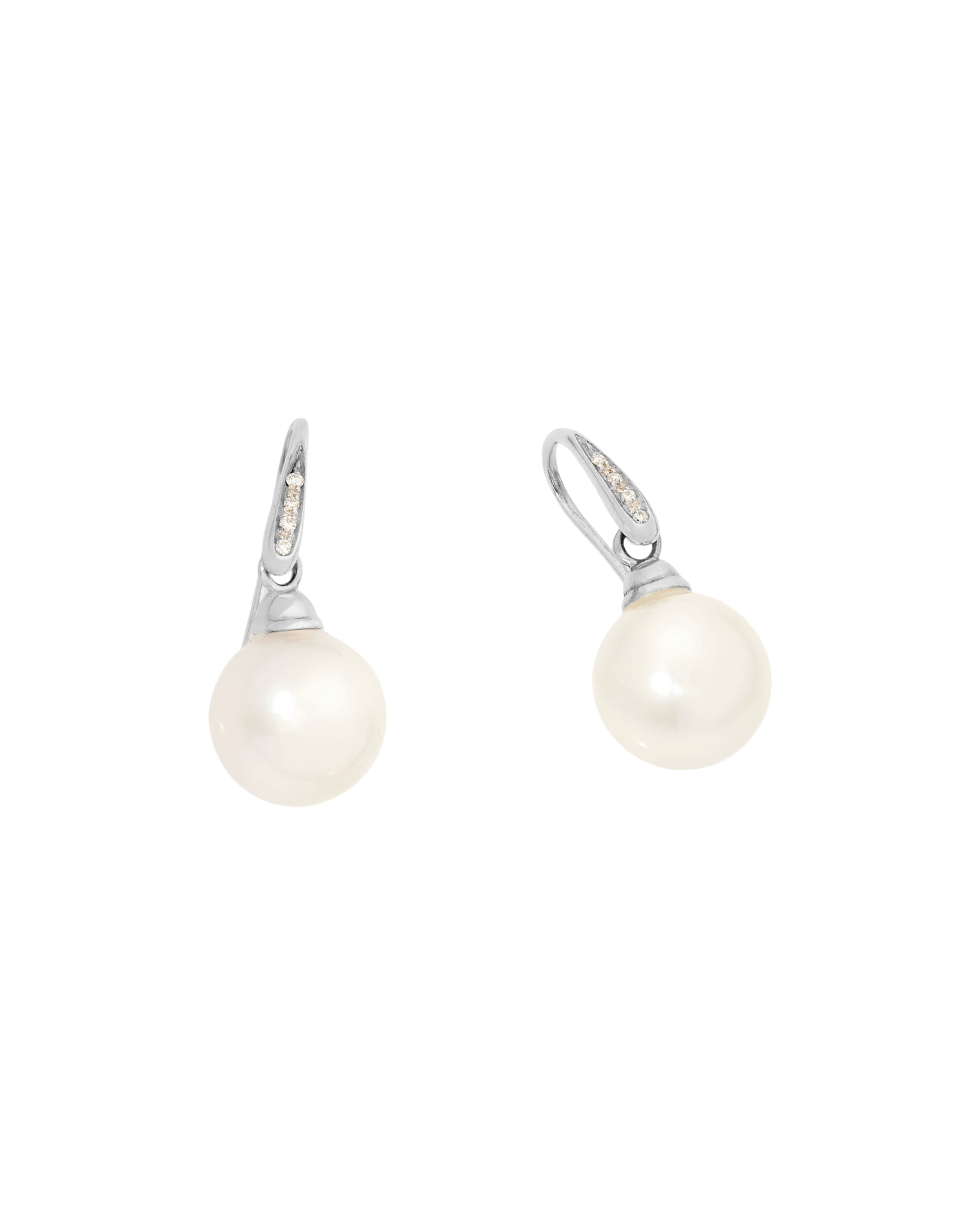 Orecchini pendenti in oro bianco con diamanti e perle 12 mm-1