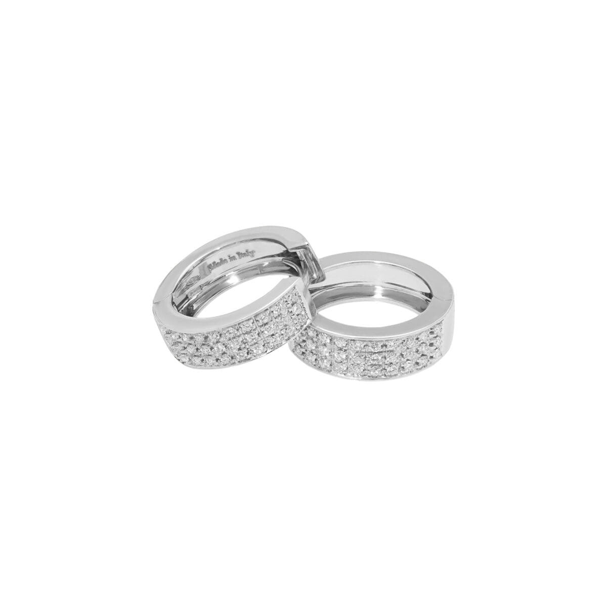 Orecchini cerchietto alfieri in oro bianco con pavé di diamanti-1