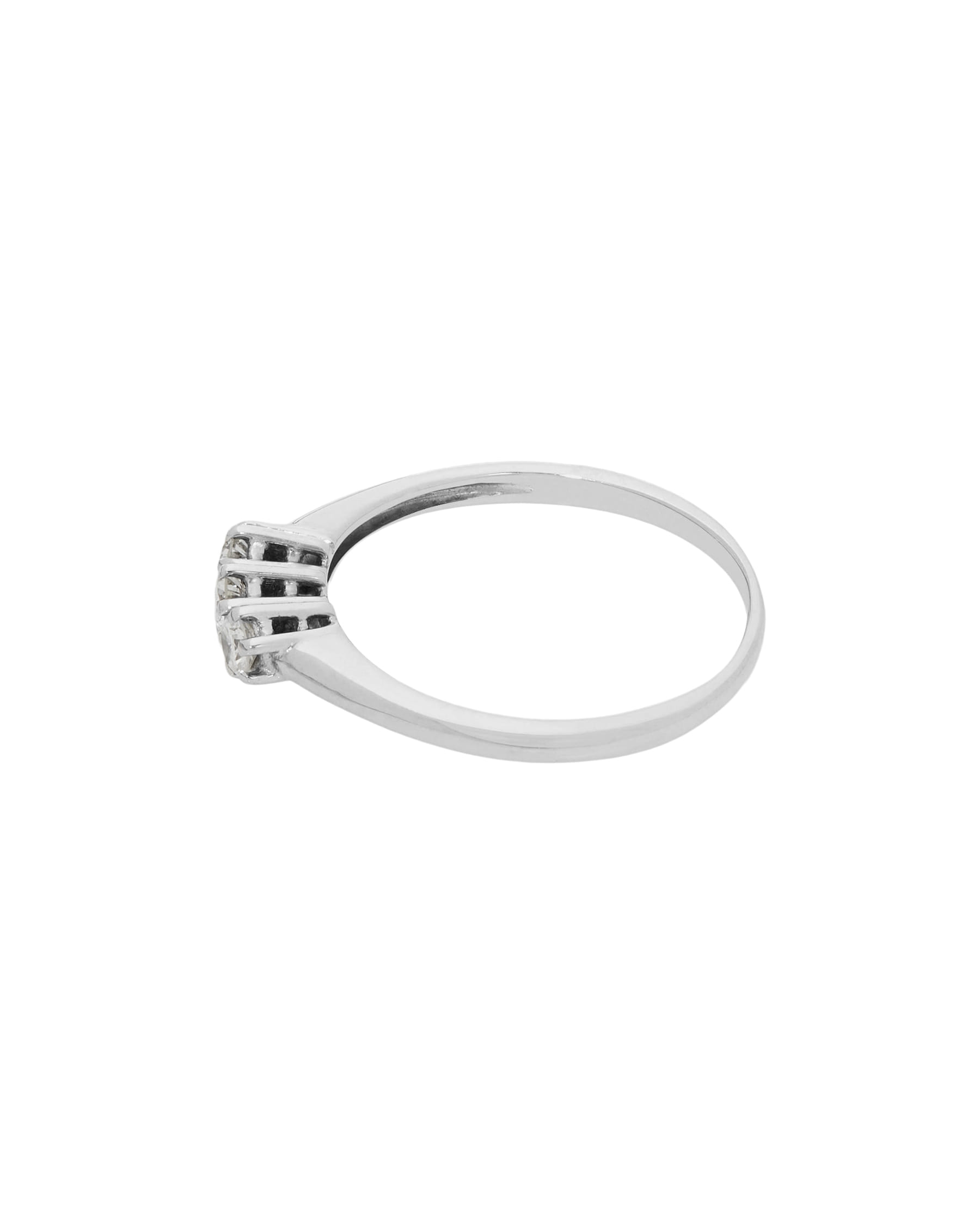 Anello trilogy in oro bianco e diamanti 0,24ct tot-2
