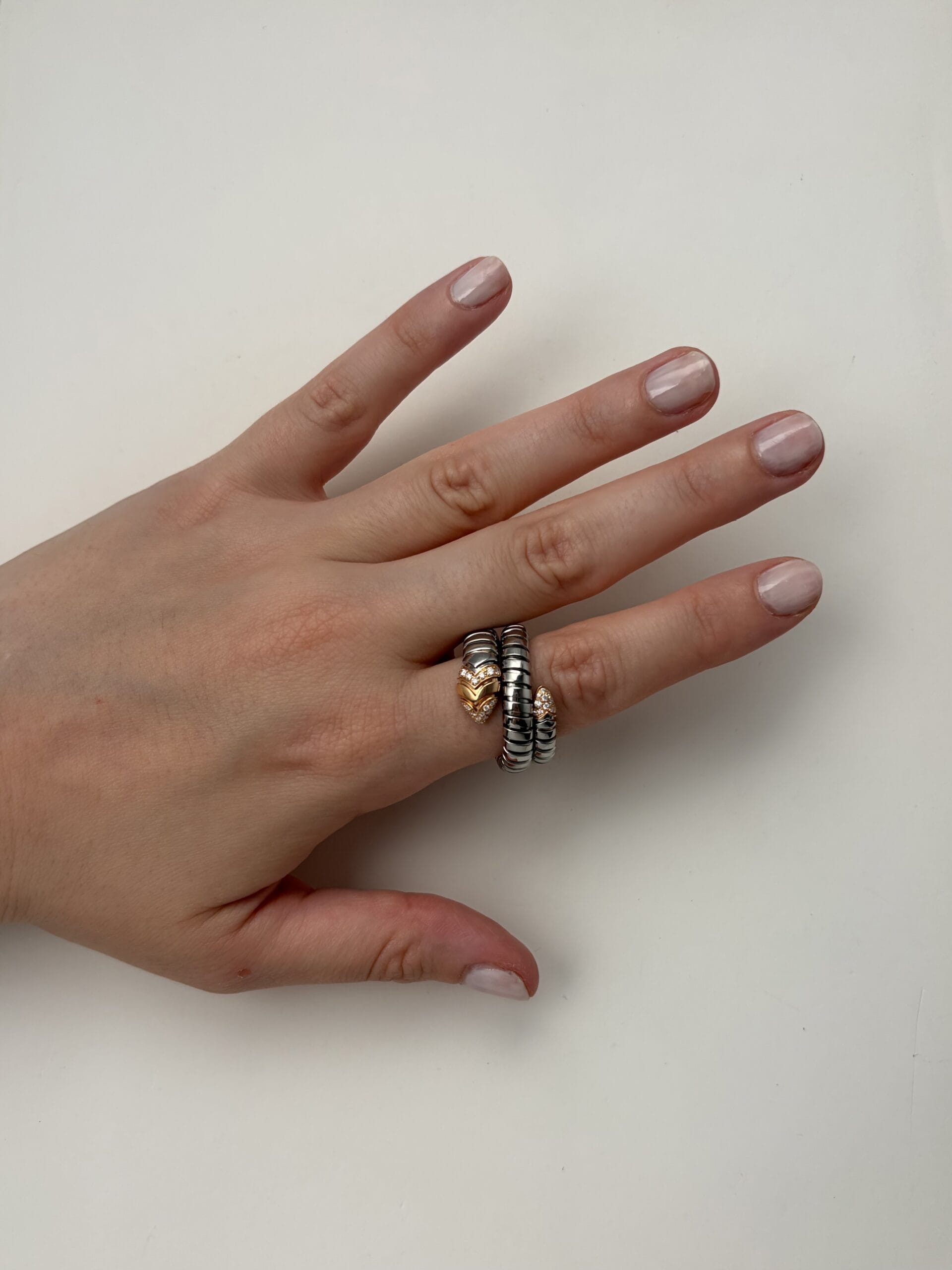 Anello bulgari tubogas serpenti in acciaio e oro rosa con diamanti-4