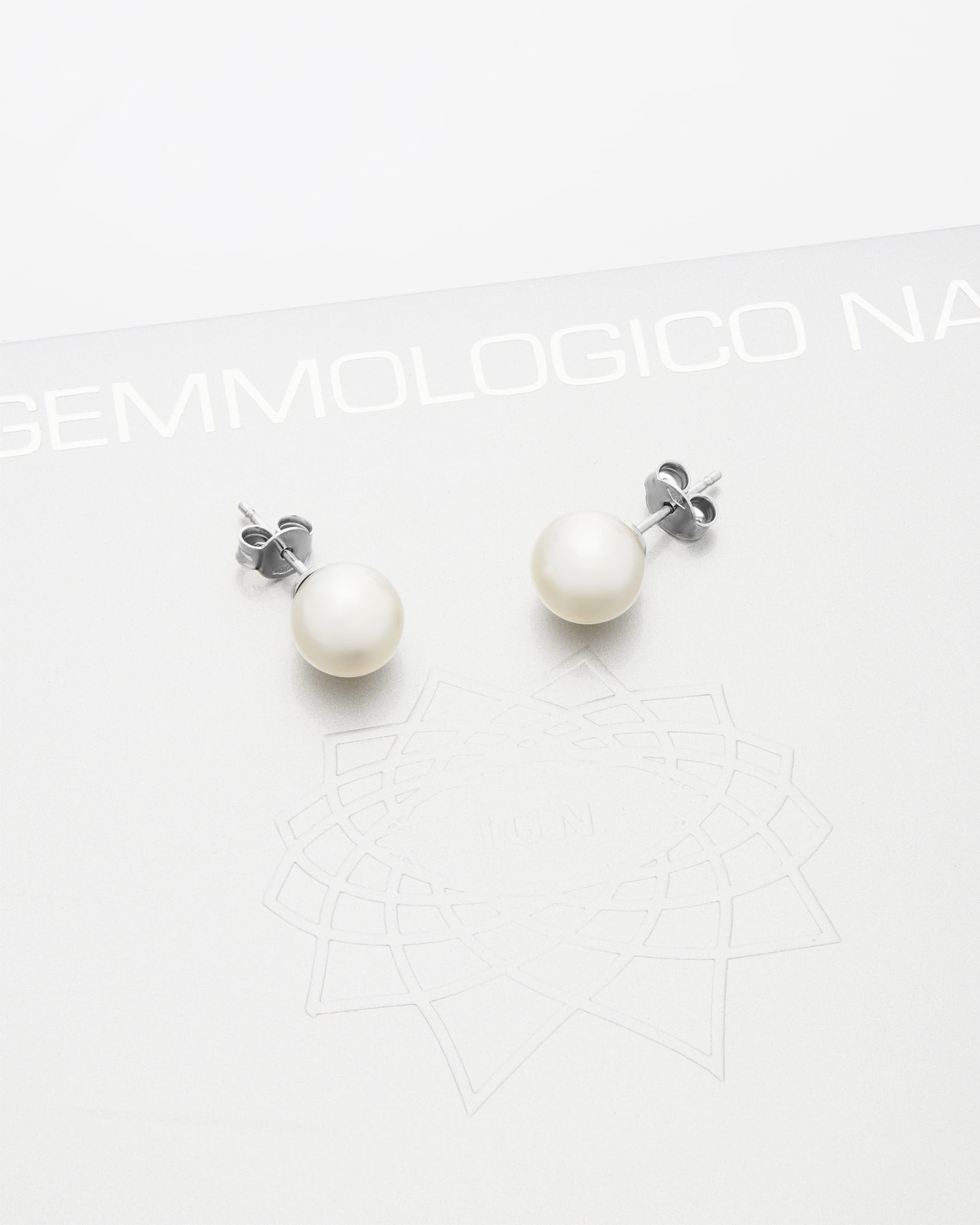 Orecchini a lobo in oro bianco con perle 9,20 mm-2