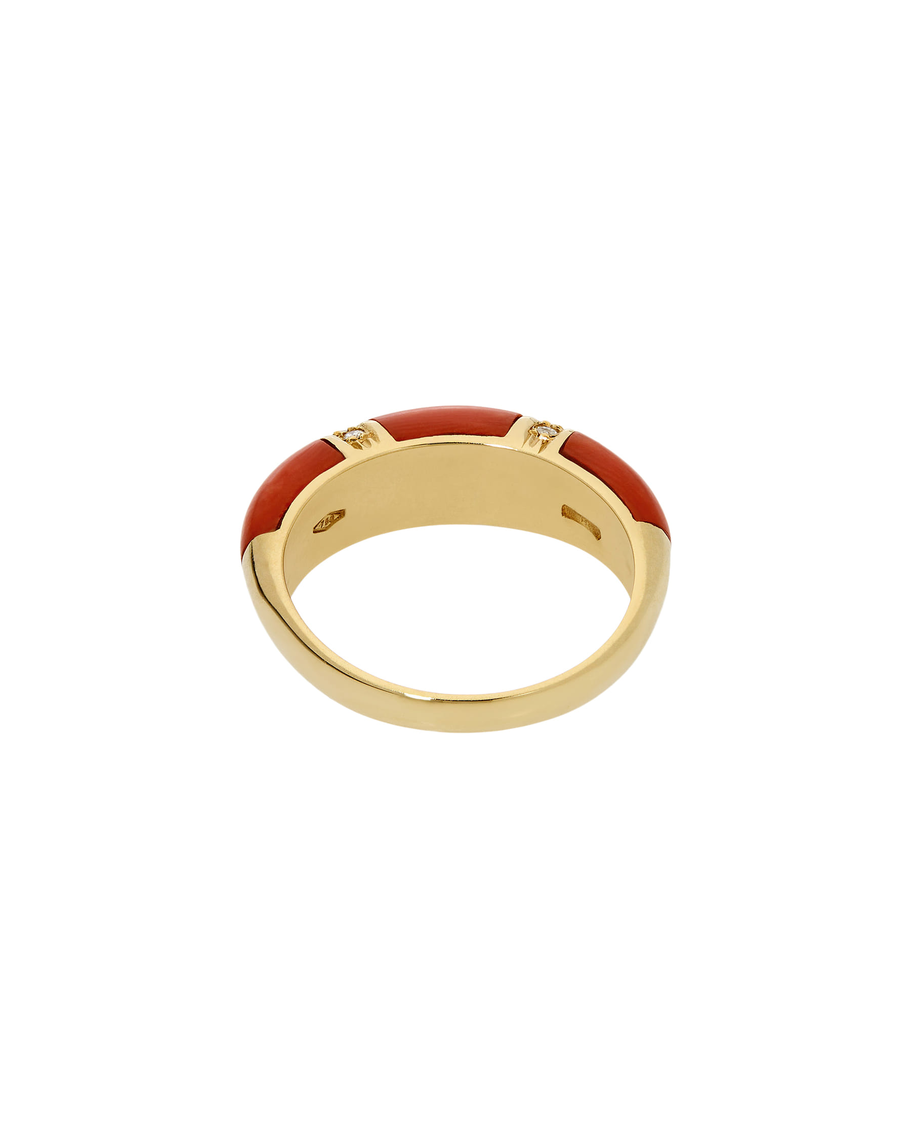 Anello fascia bombata in oro giallo con diamanti e intarsi di corallo-3
