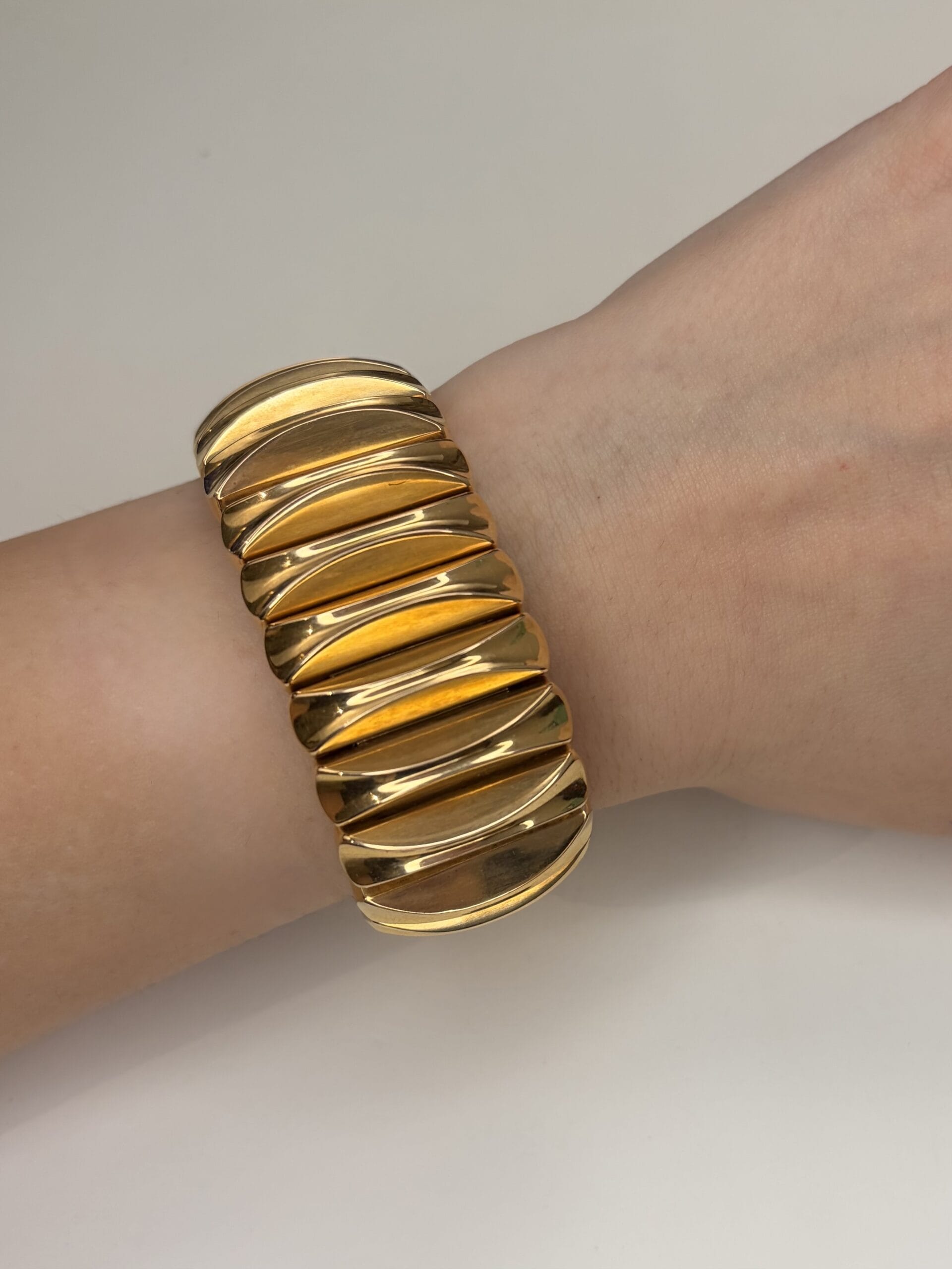 Bracciale oro rosso vintage con moduli lucidi e satinati-3