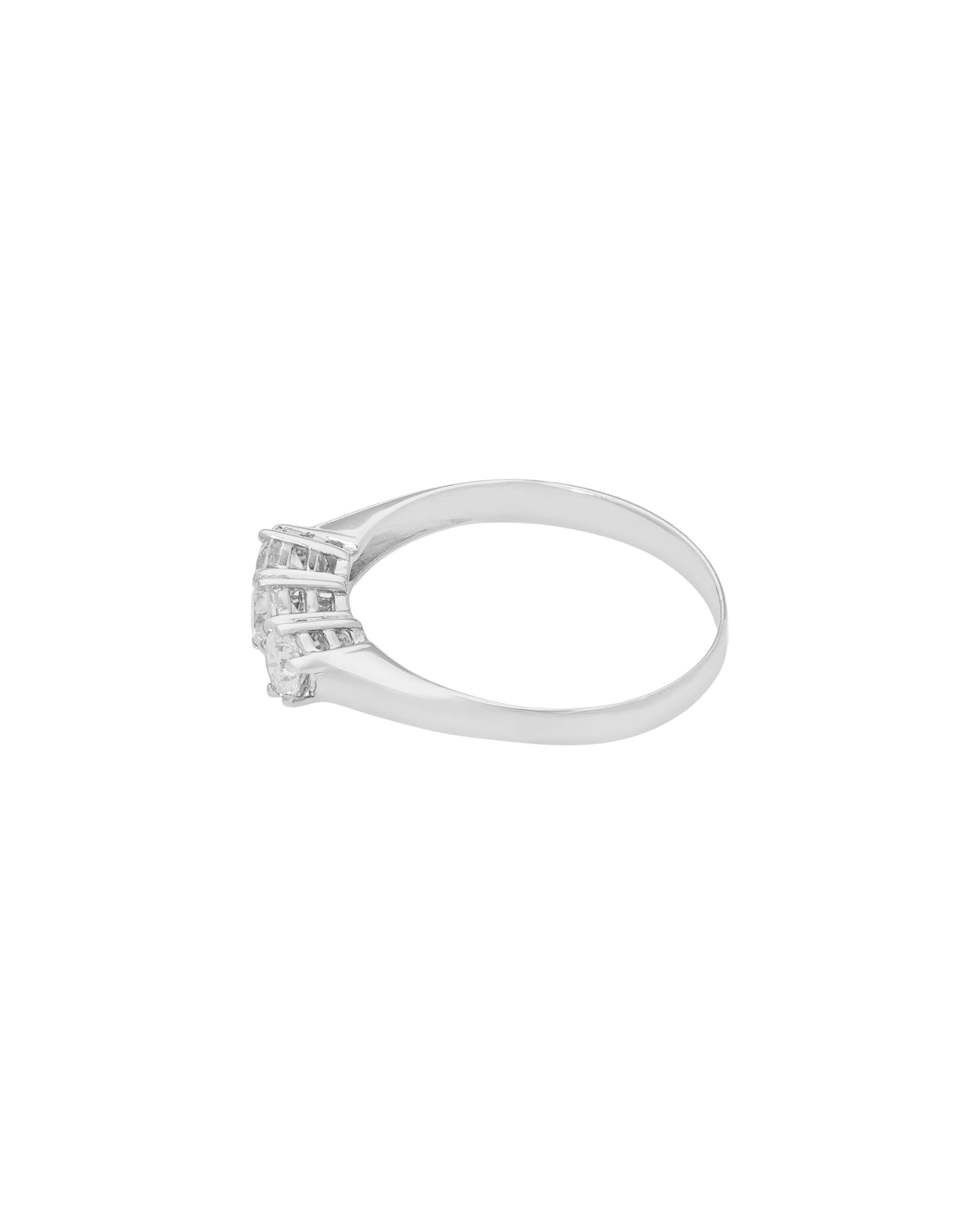 Anello trilogy in oro bianco con diamanti 0,45 ct-2